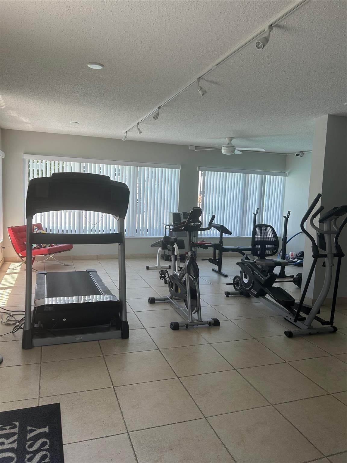 550 Bayshore Drive 102, Fort Lauderdale, FL 33304 15