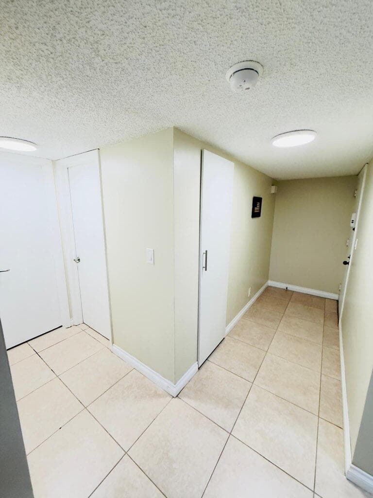 5545 N Lakewood Circle N 425, Margate, FL 33063 9
