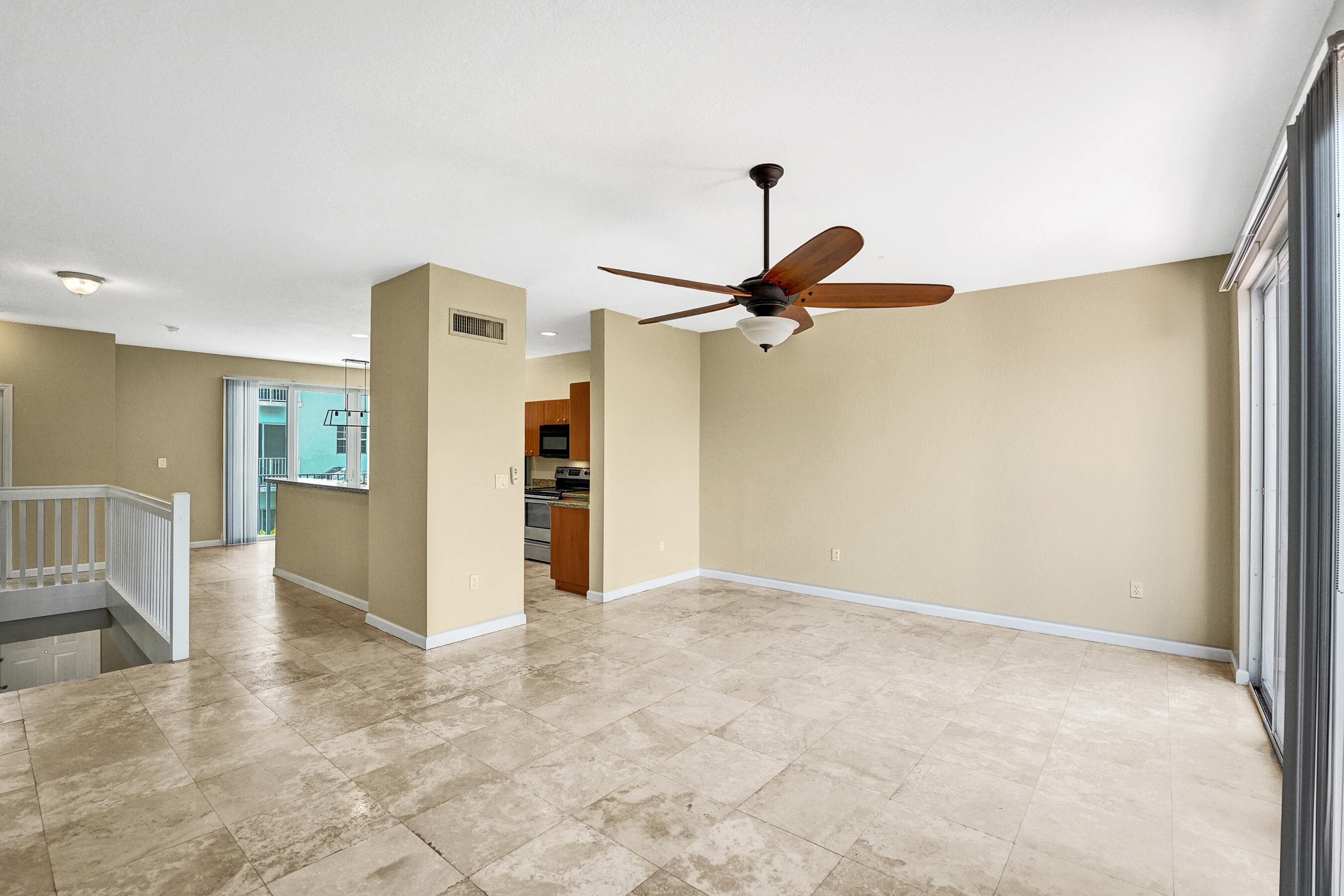 2725 NE 8th Avenue 104, Wilton Manors, FL 33334 6
