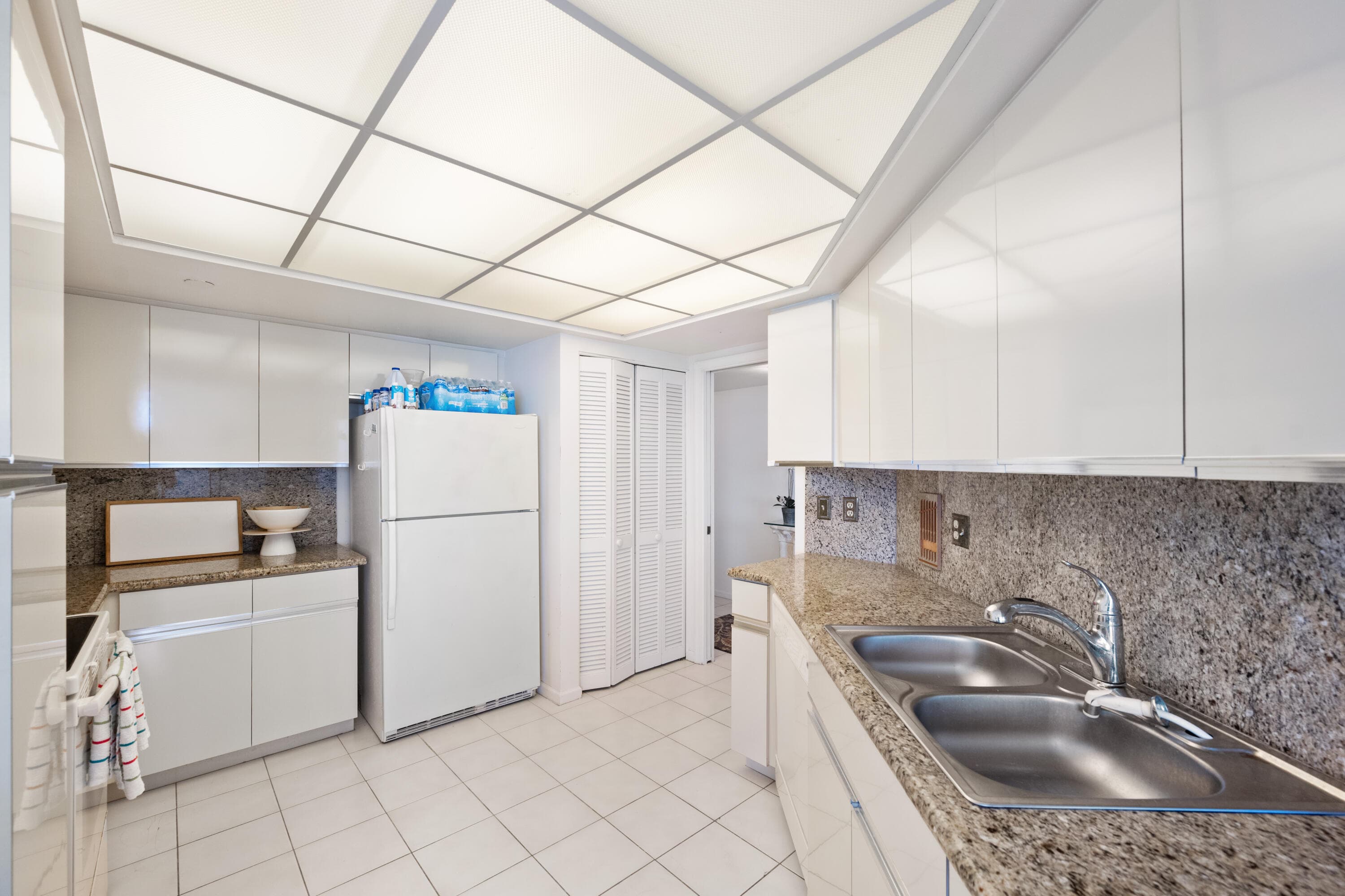 3560 S Ocean Boulevard Ph-6, South Palm Beach, FL 33480 6
