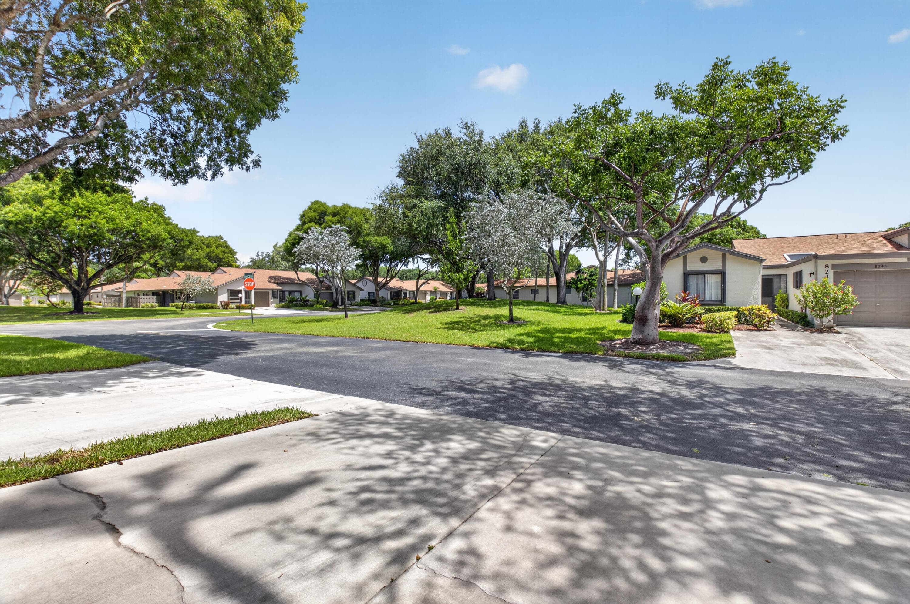 8246 Springview Terrace, Boca Raton, FL 33496 34