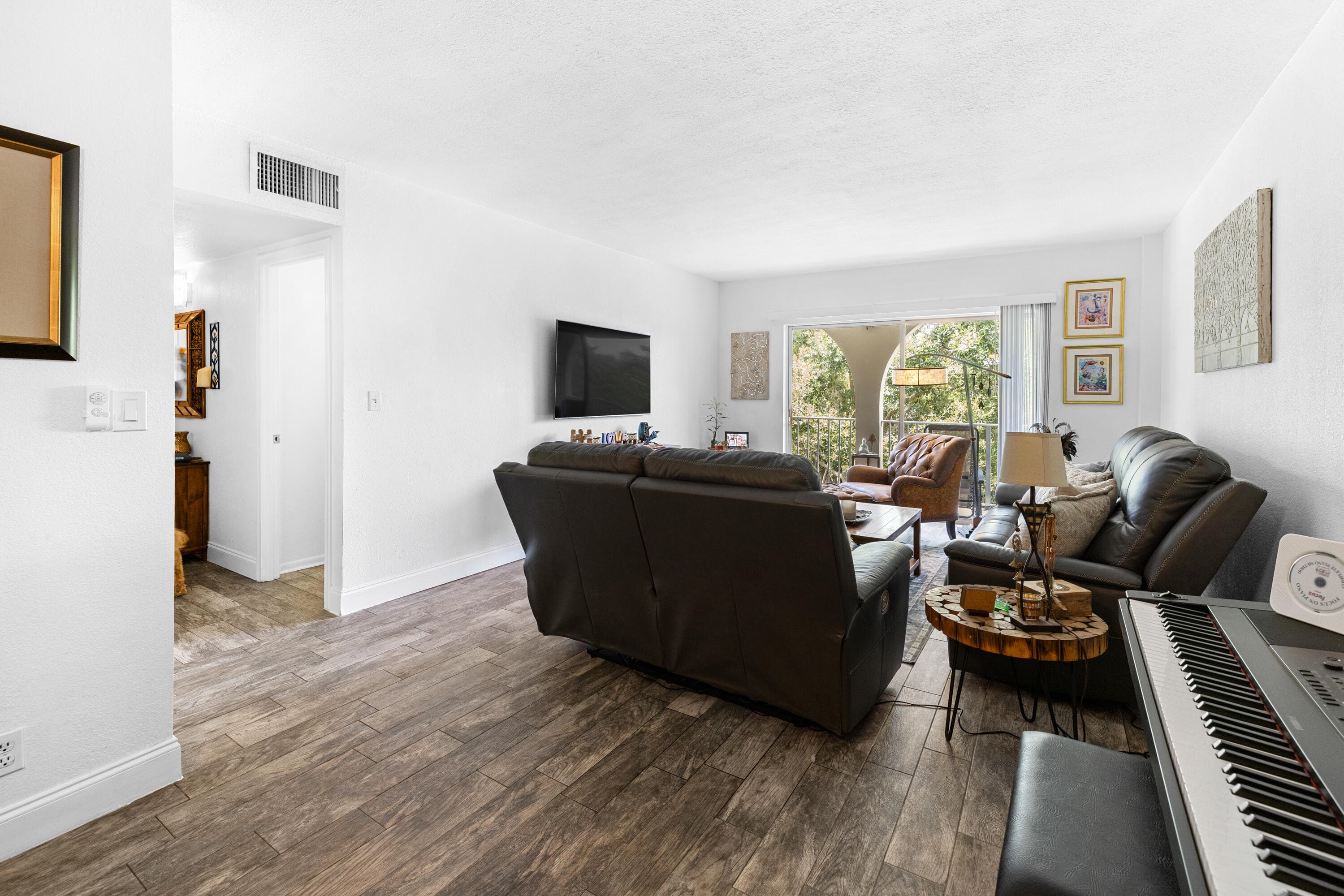 250 NE 20th Street 3210, Boca Raton, FL 33431 4