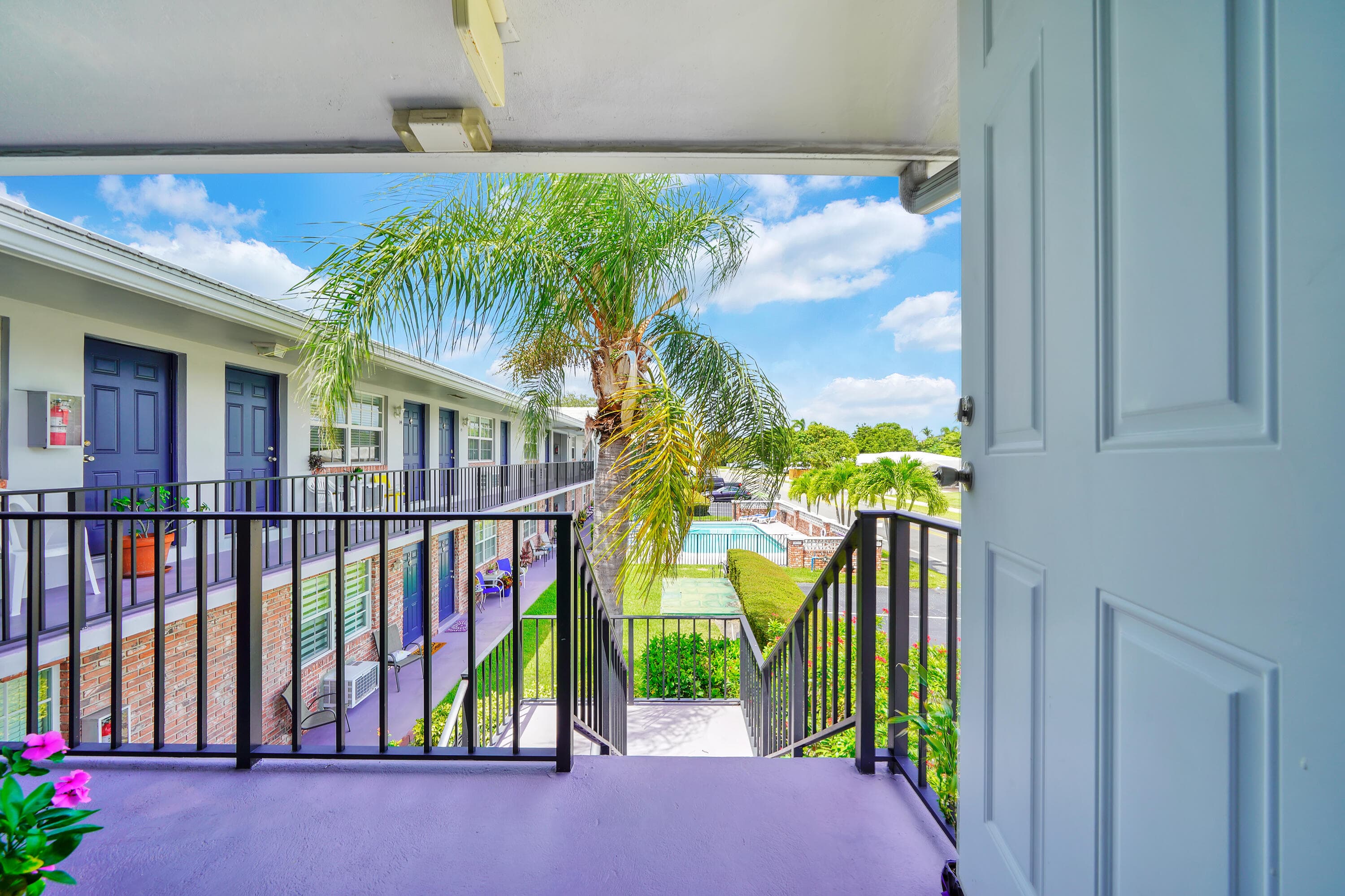 2701 Middle River Drive 11, Fort Lauderdale, FL 33306 50