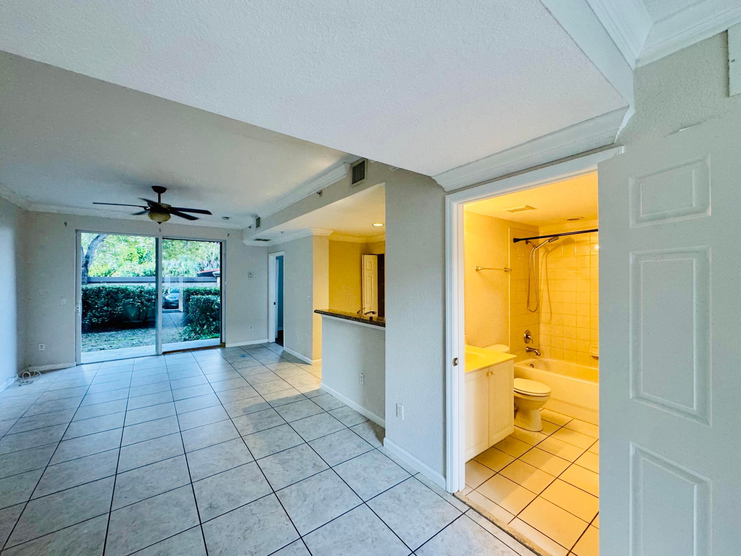 1954 Freeport Lane 1954, Riviera Beach, FL 33404 8