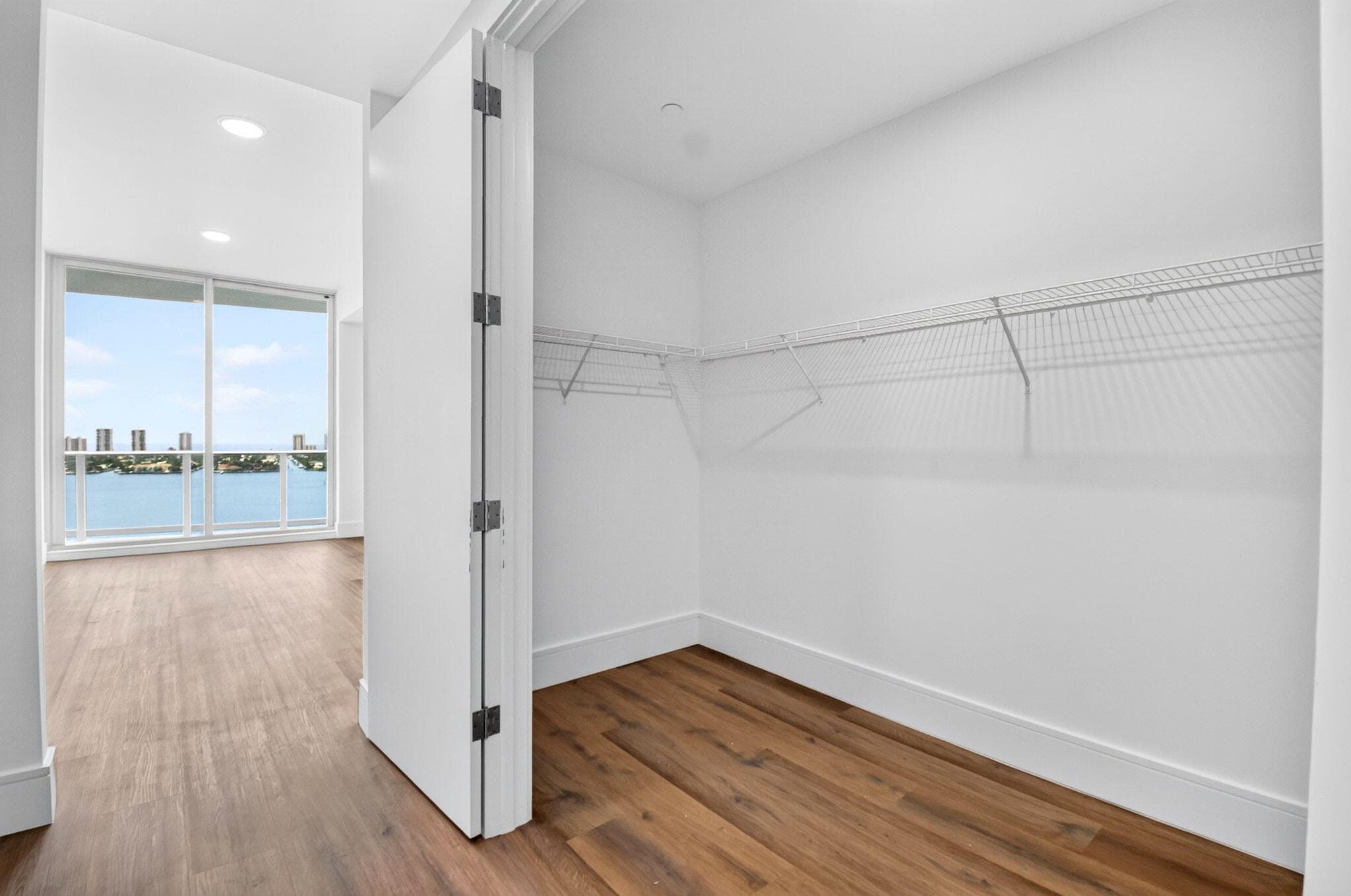 220 Lake Shore Drive 1506, Lake Park, FL 33403 27