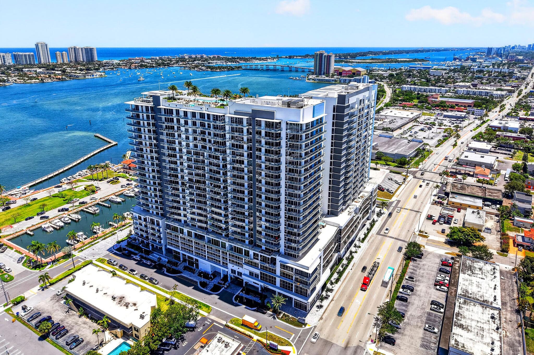 220 Lake Shore Drive 1506, Lake Park, FL 33403 93