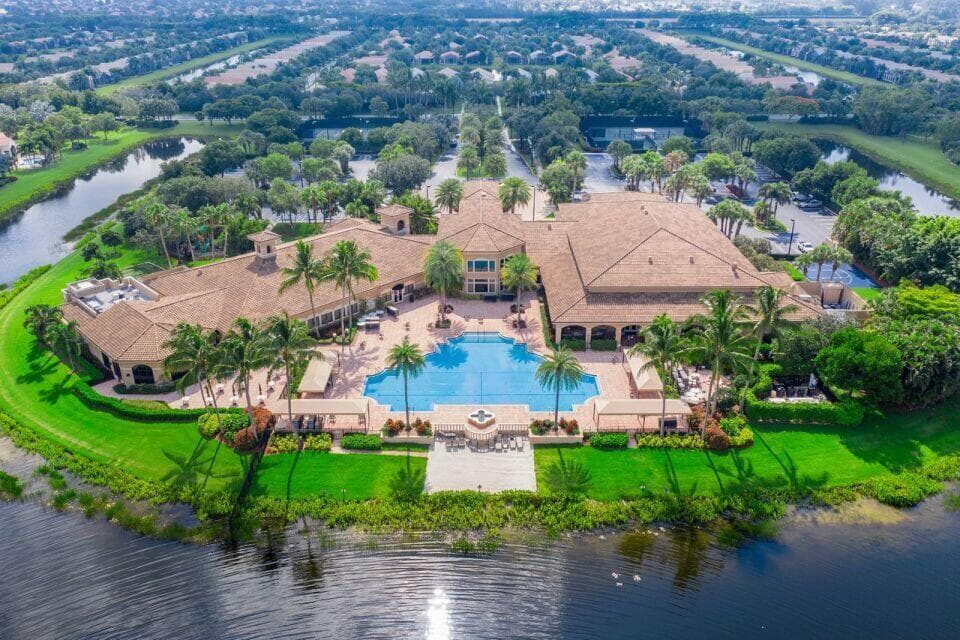 8135 Playa Del Sur Boulevard, Lake Worth, FL 33467 51