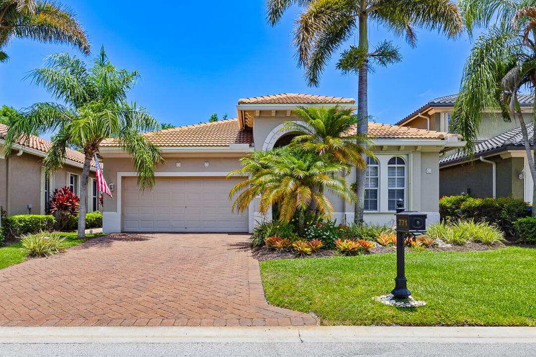 771 SW Pebble Lane, Palm City, FL 34990 3