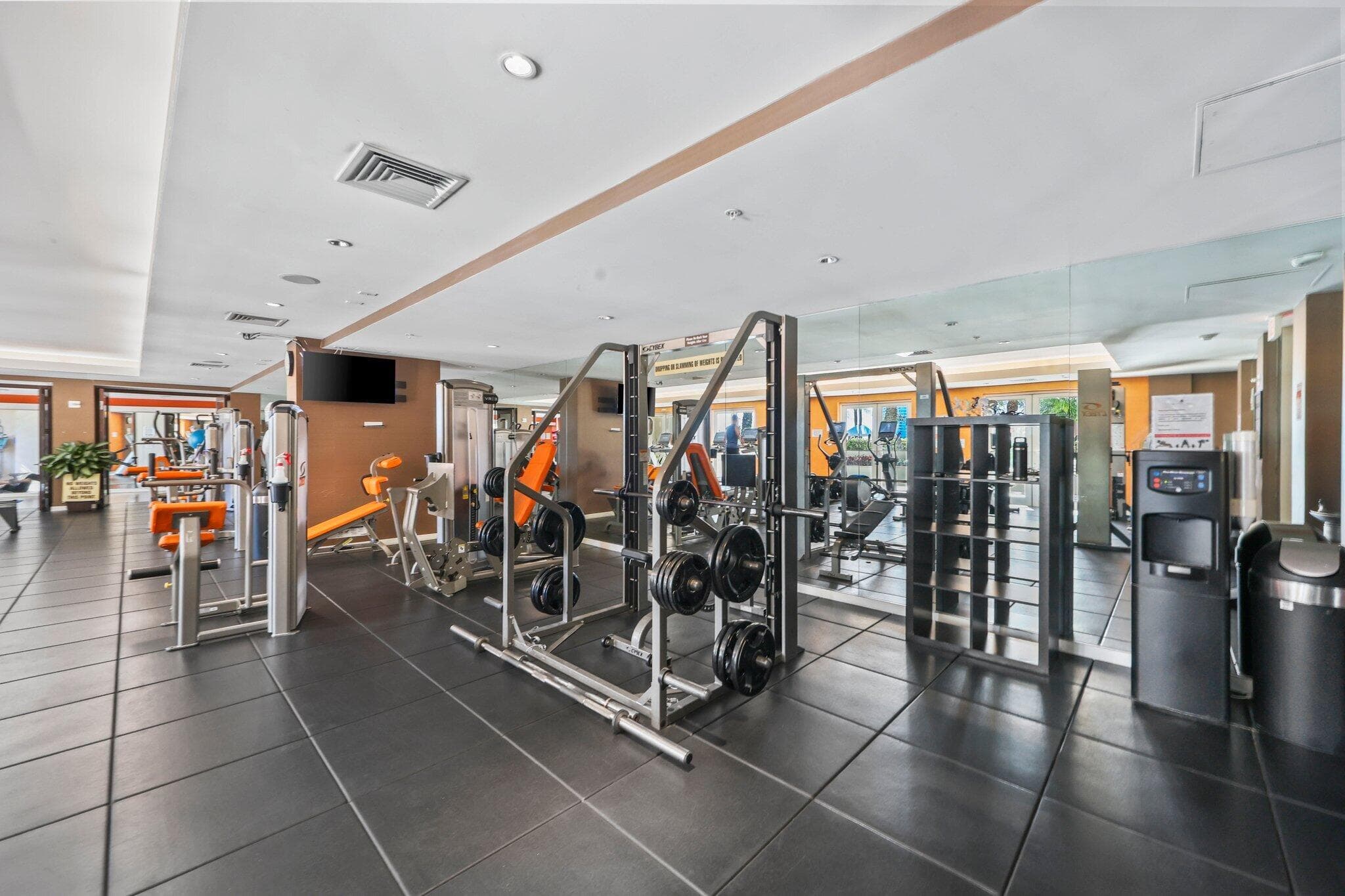550 Okeechobee Boulevard 1407, West Palm Beach, FL 33401 32
