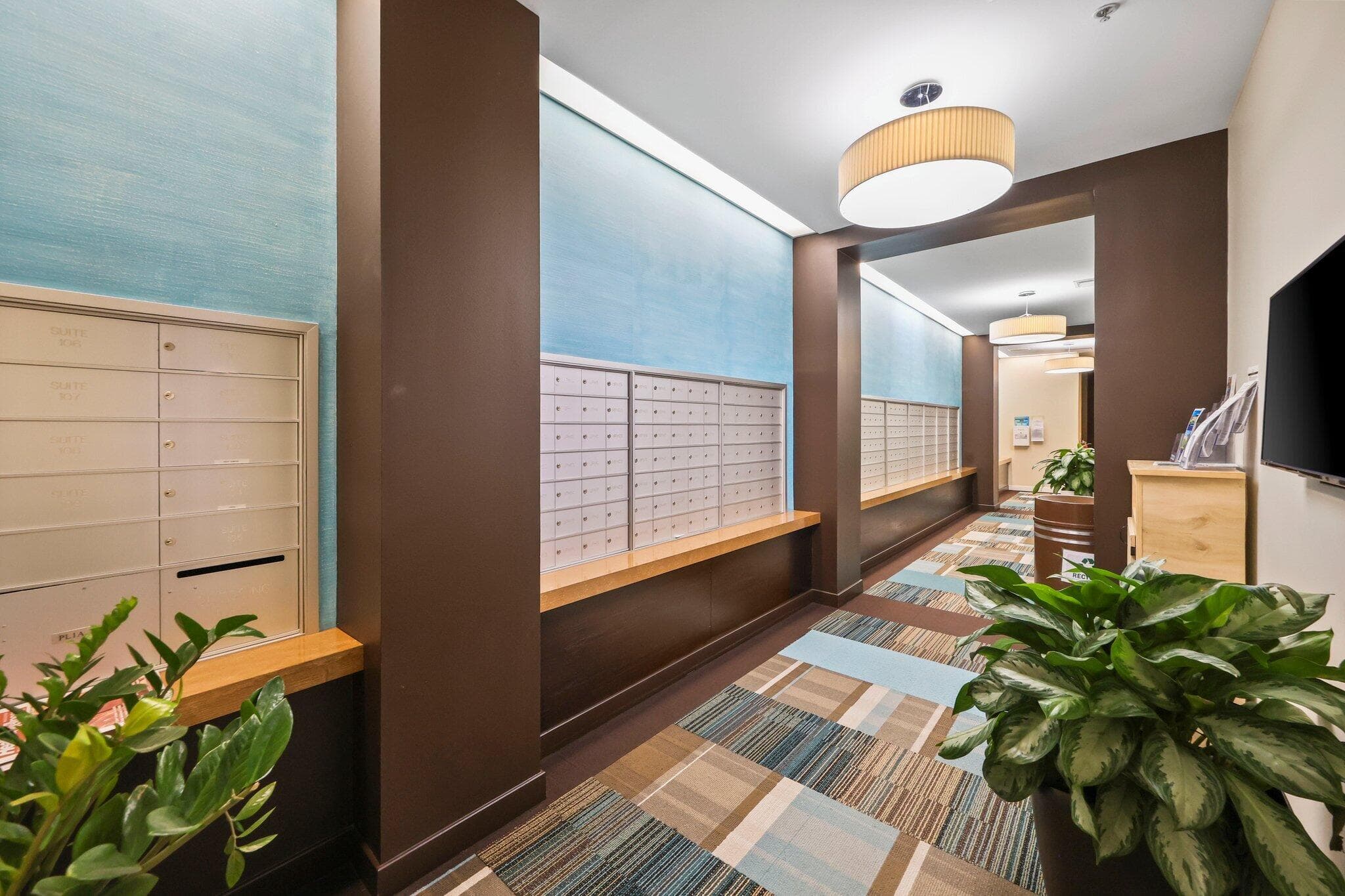 550 Okeechobee Boulevard 1407, West Palm Beach, FL 33401 42