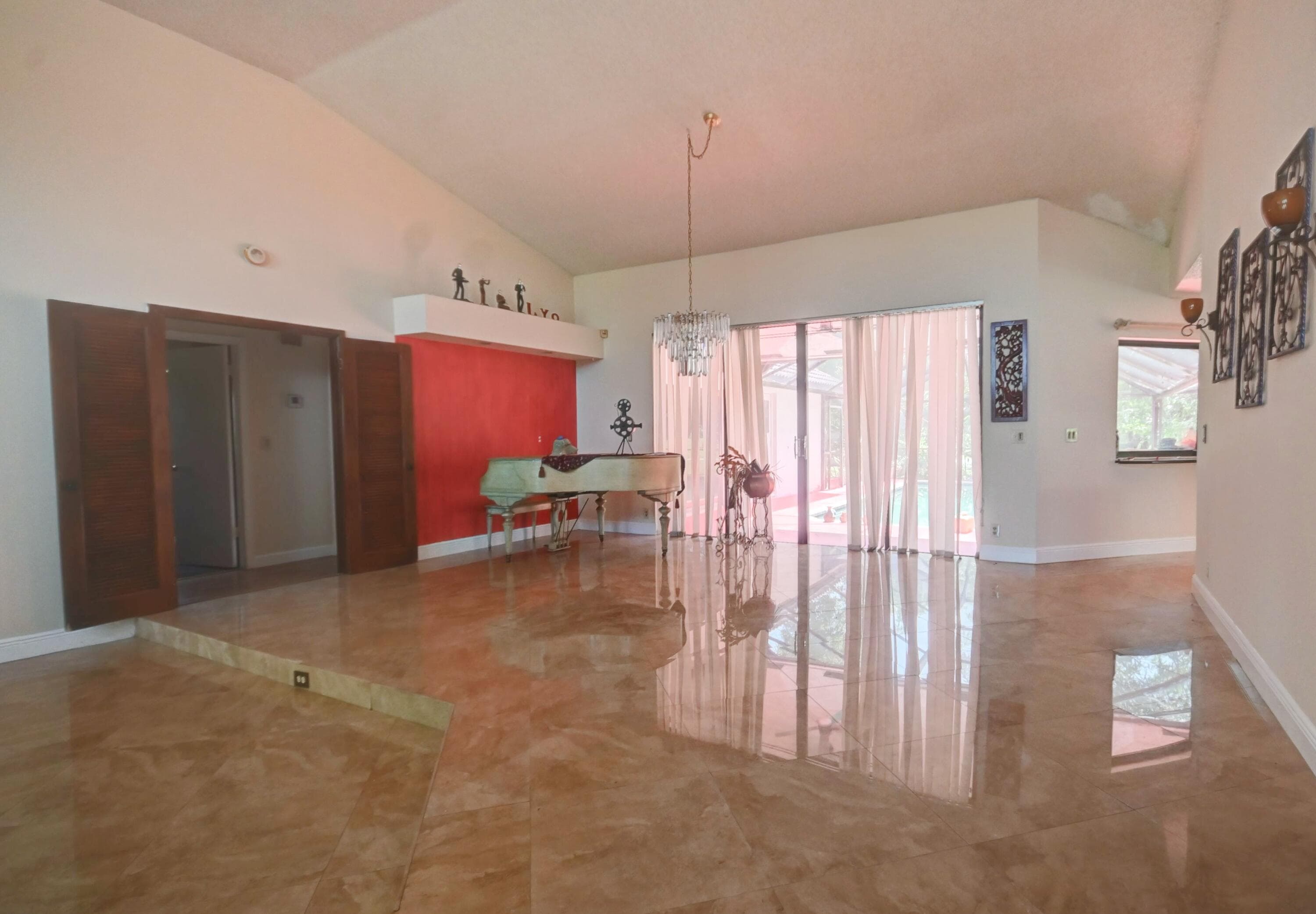19915 Back 9 Drive, Boca Raton, FL 33498 2