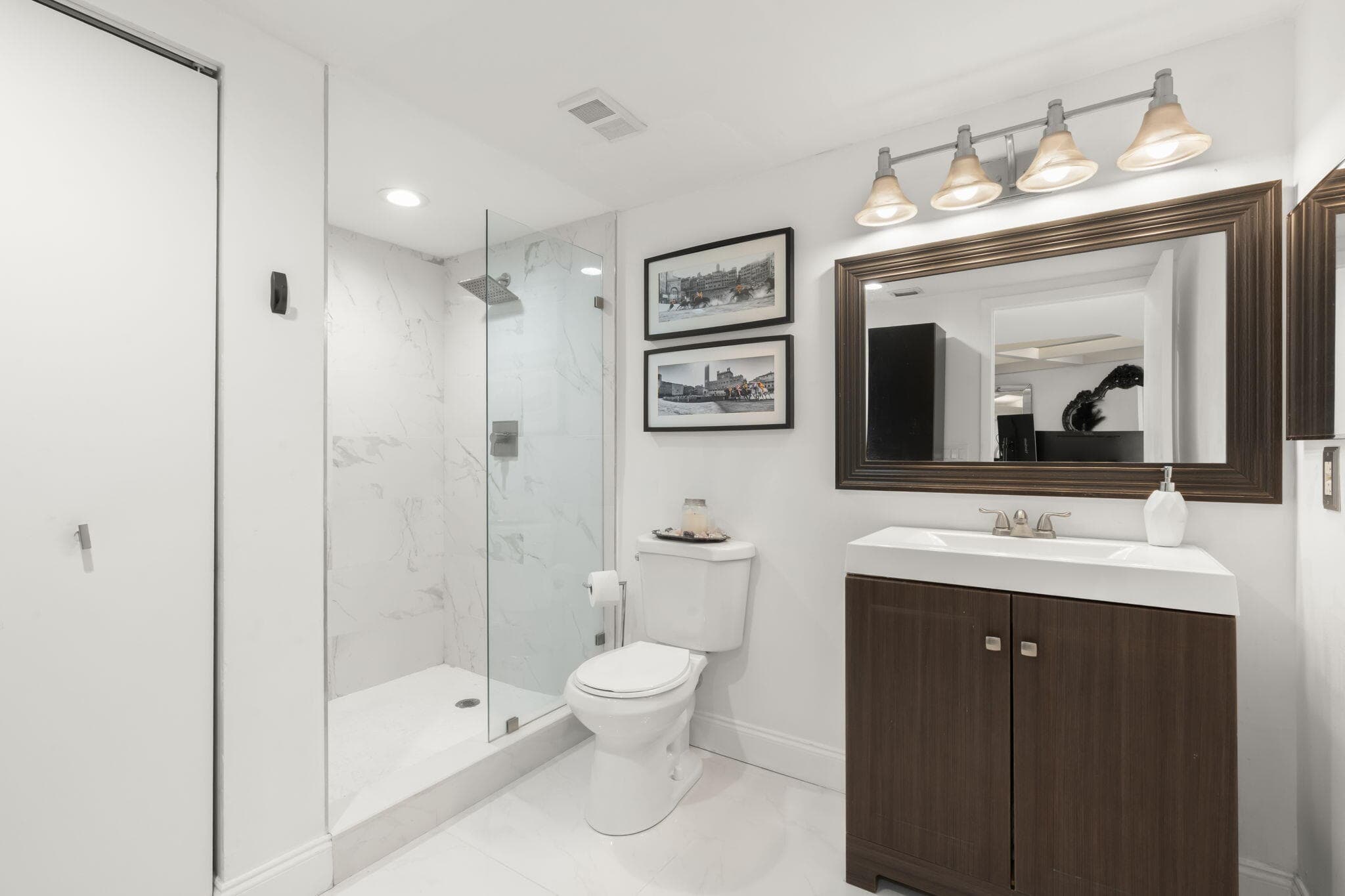 1000 E Island Boulevard 305, Aventura, FL 33160 12