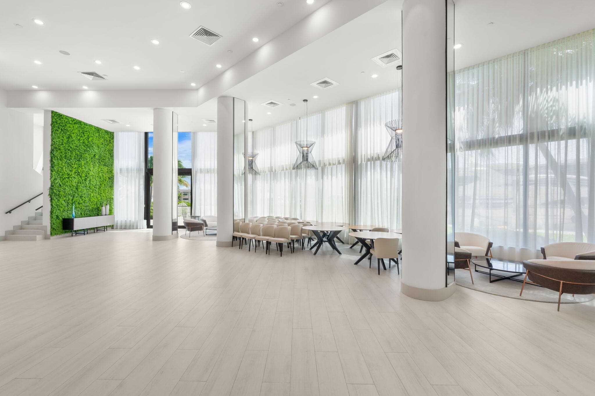 1000 E Island Boulevard 305, Aventura, FL 33160 24
