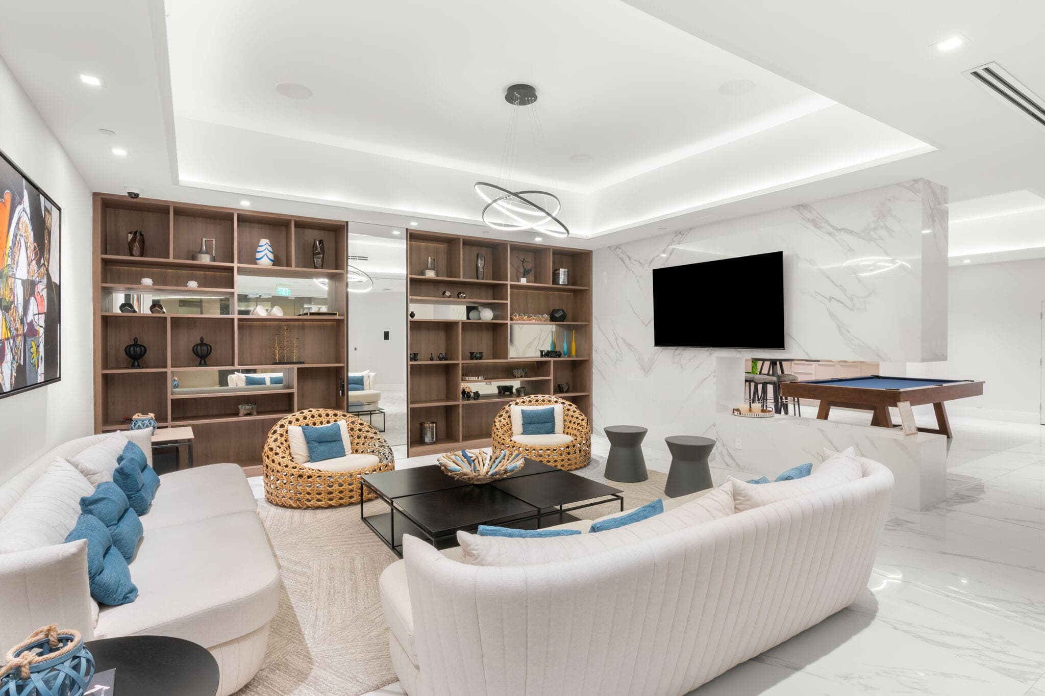 1000 E Island Boulevard 305, Aventura, FL 33160 31