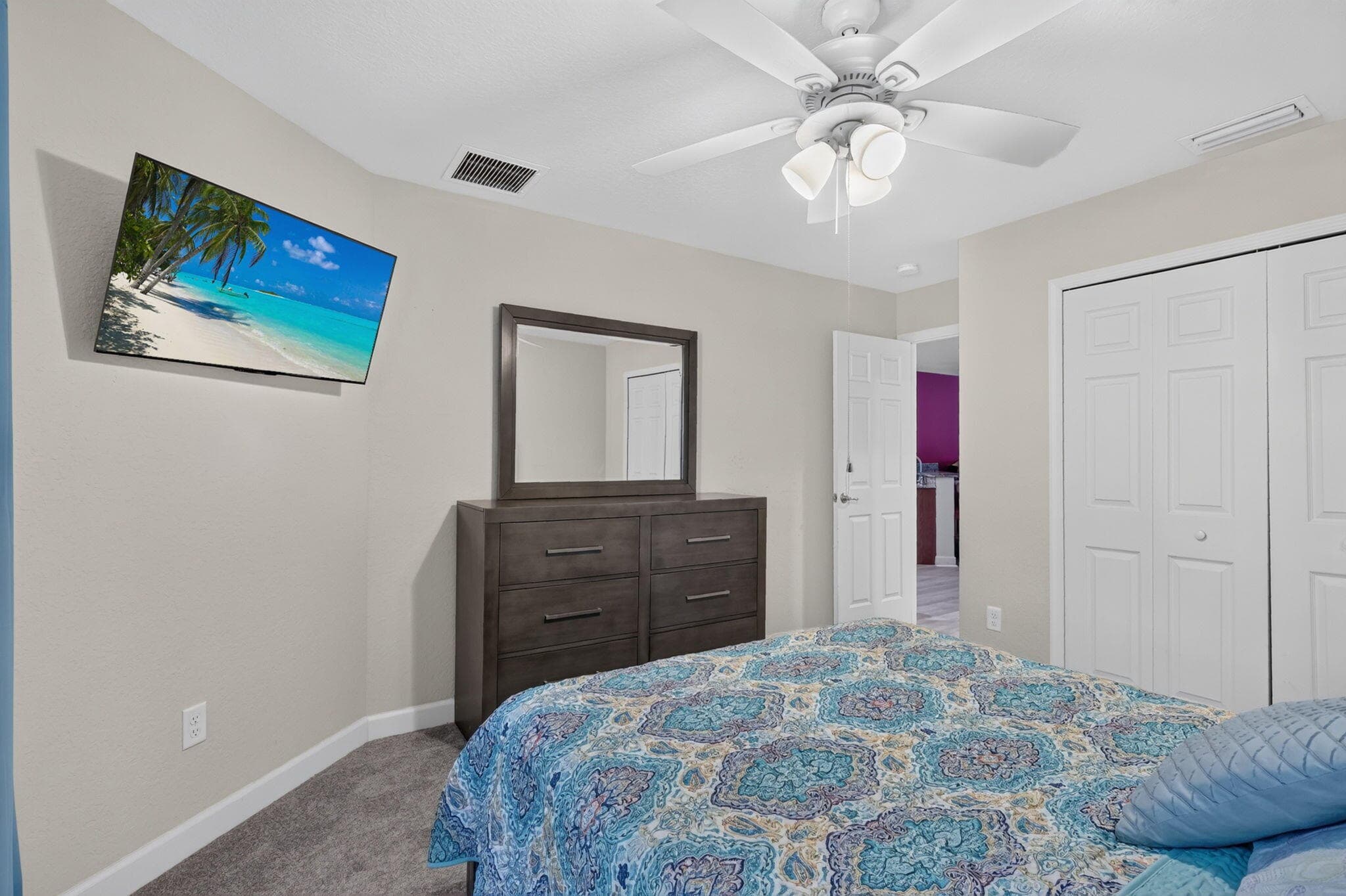 11 SE Flamenco Way, Port St. Lucie, FL 34952 18