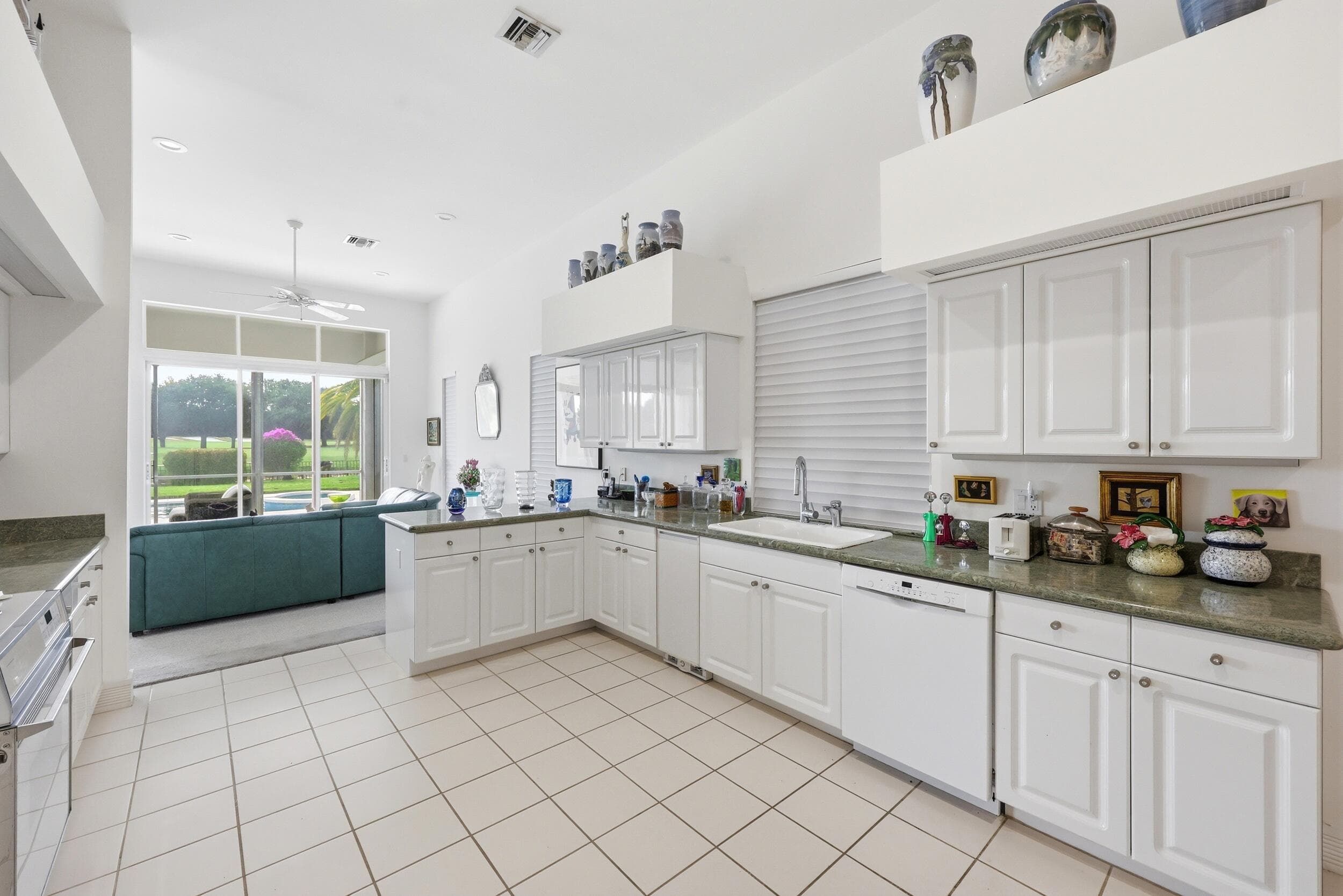 173 N Village Way, Jupiter, FL 33458 16