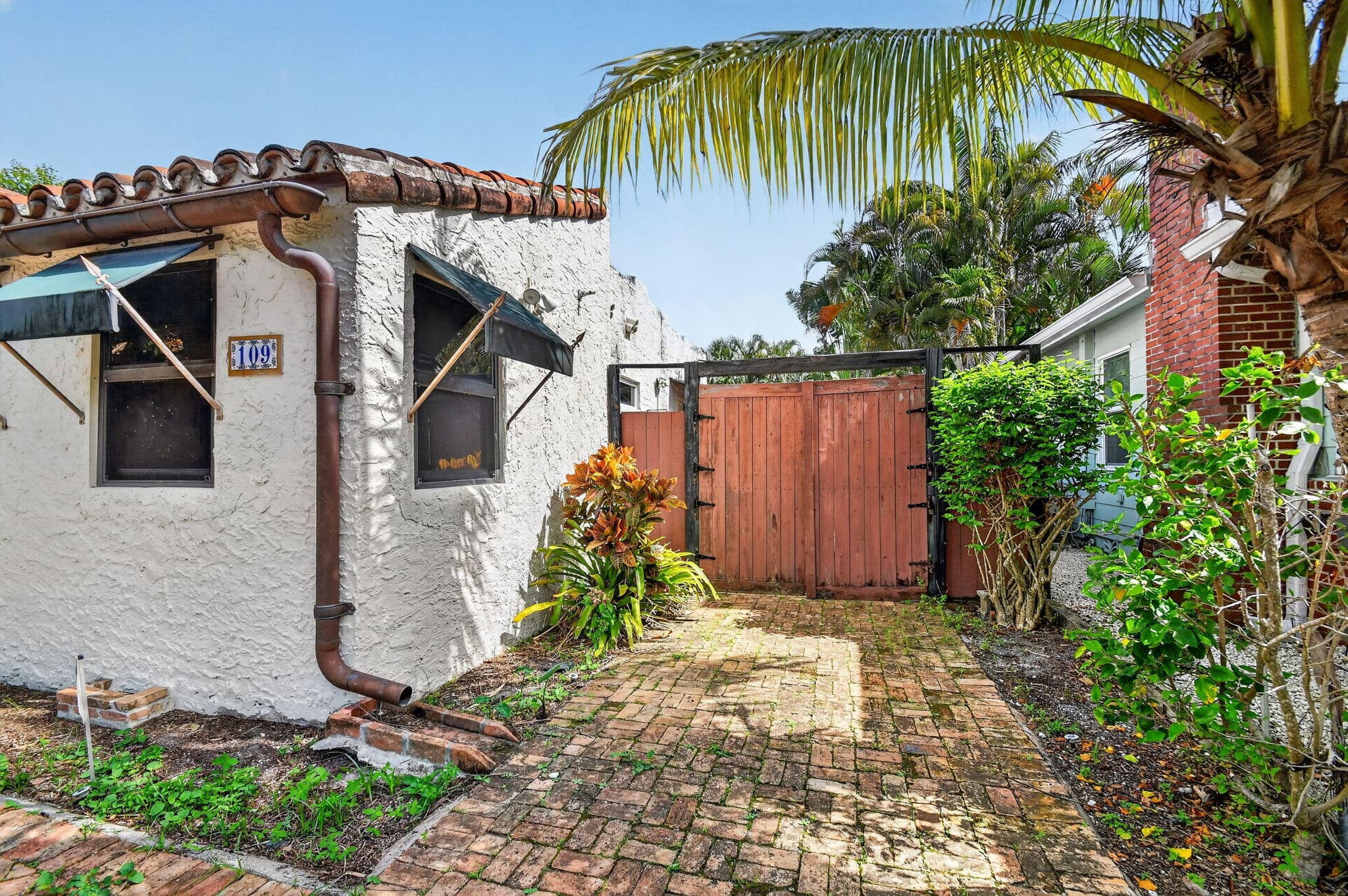 109 George Bush Boulevard, Delray Beach, FL 33444 34