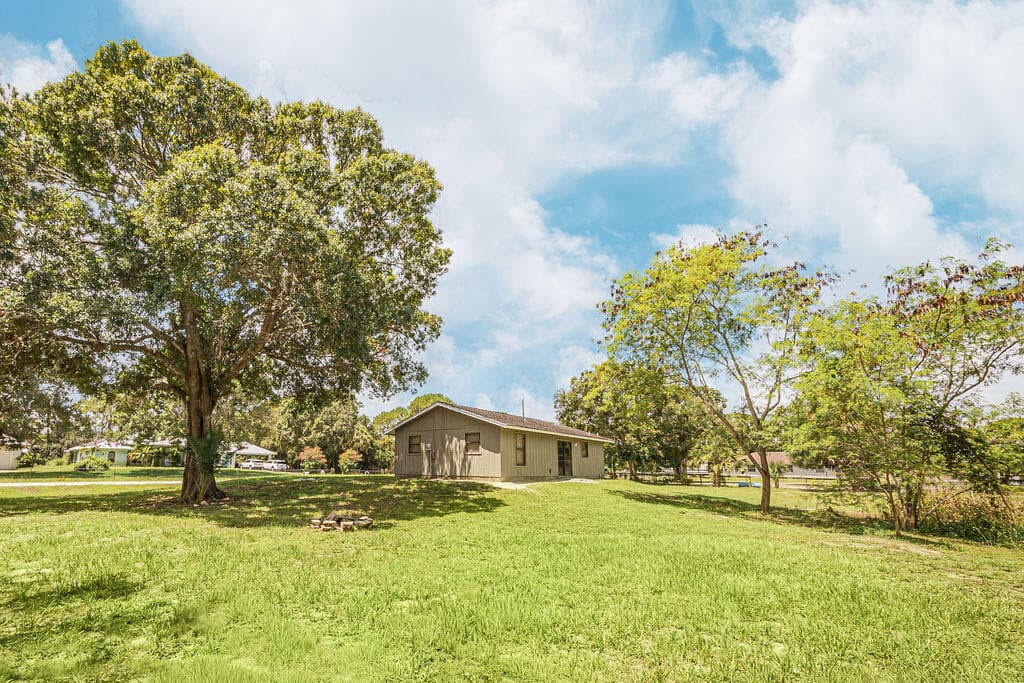 18565 47th Court N, Loxahatchee, FL 33470 6