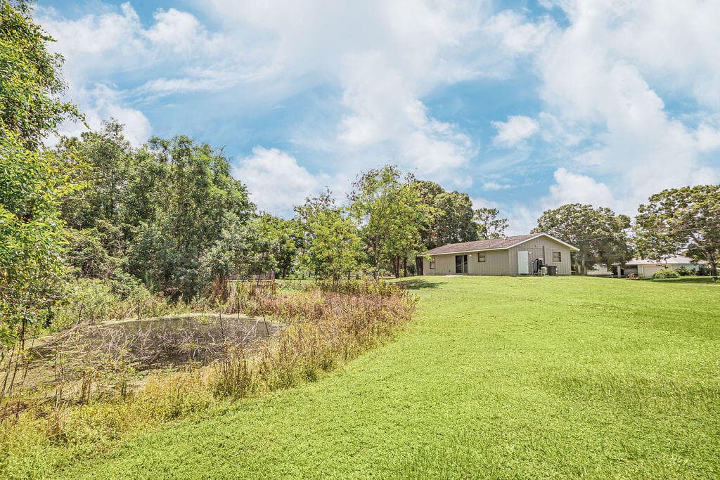 18565 47th Court N, Loxahatchee, FL 33470 12