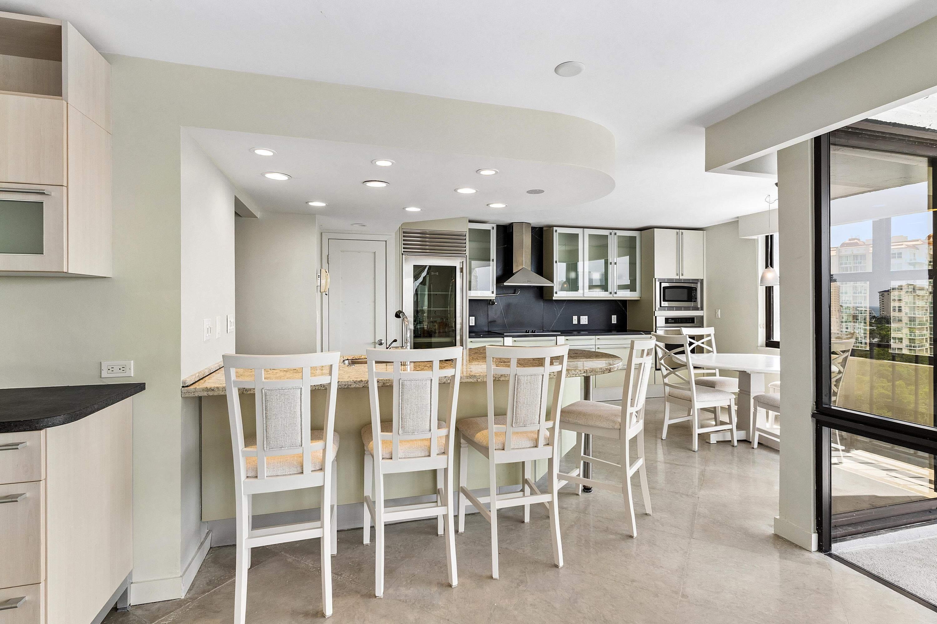 936 Intracoastal Drive 12h, Fort Lauderdale, FL 33304 5