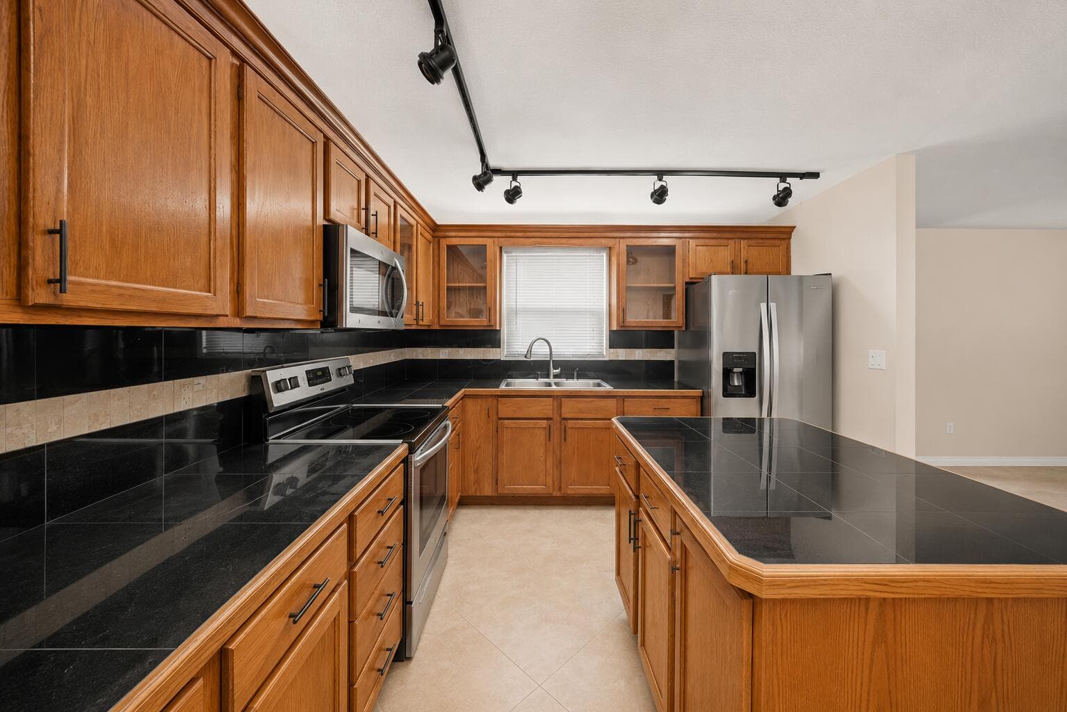 4528 SW 54th Street 302-b, Dania Beach, FL 33314 14