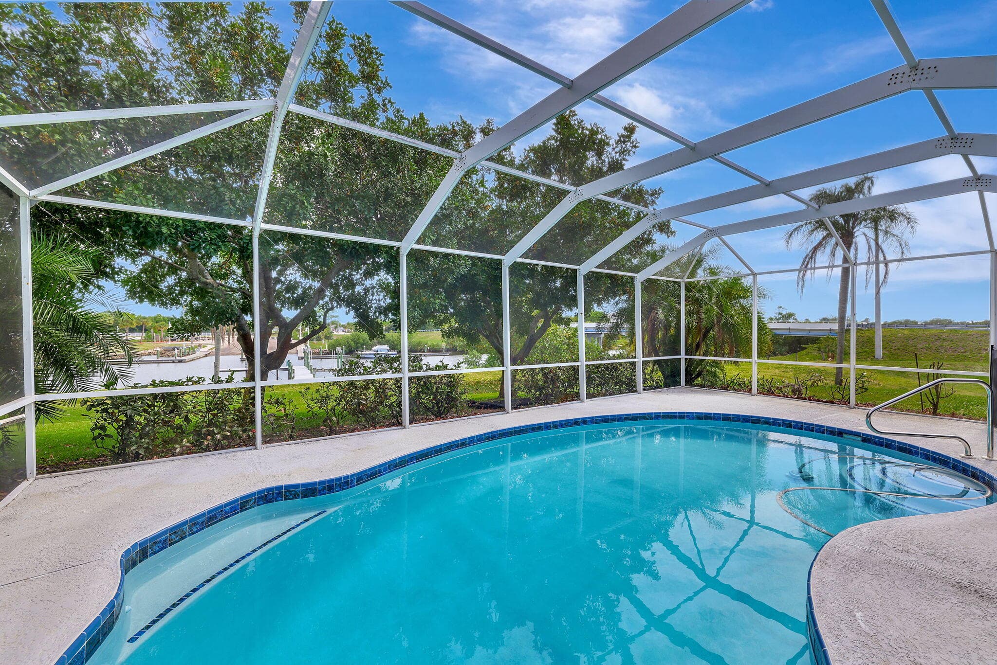 2704 SE Eagle Drive, Port St. Lucie, FL 34984 39