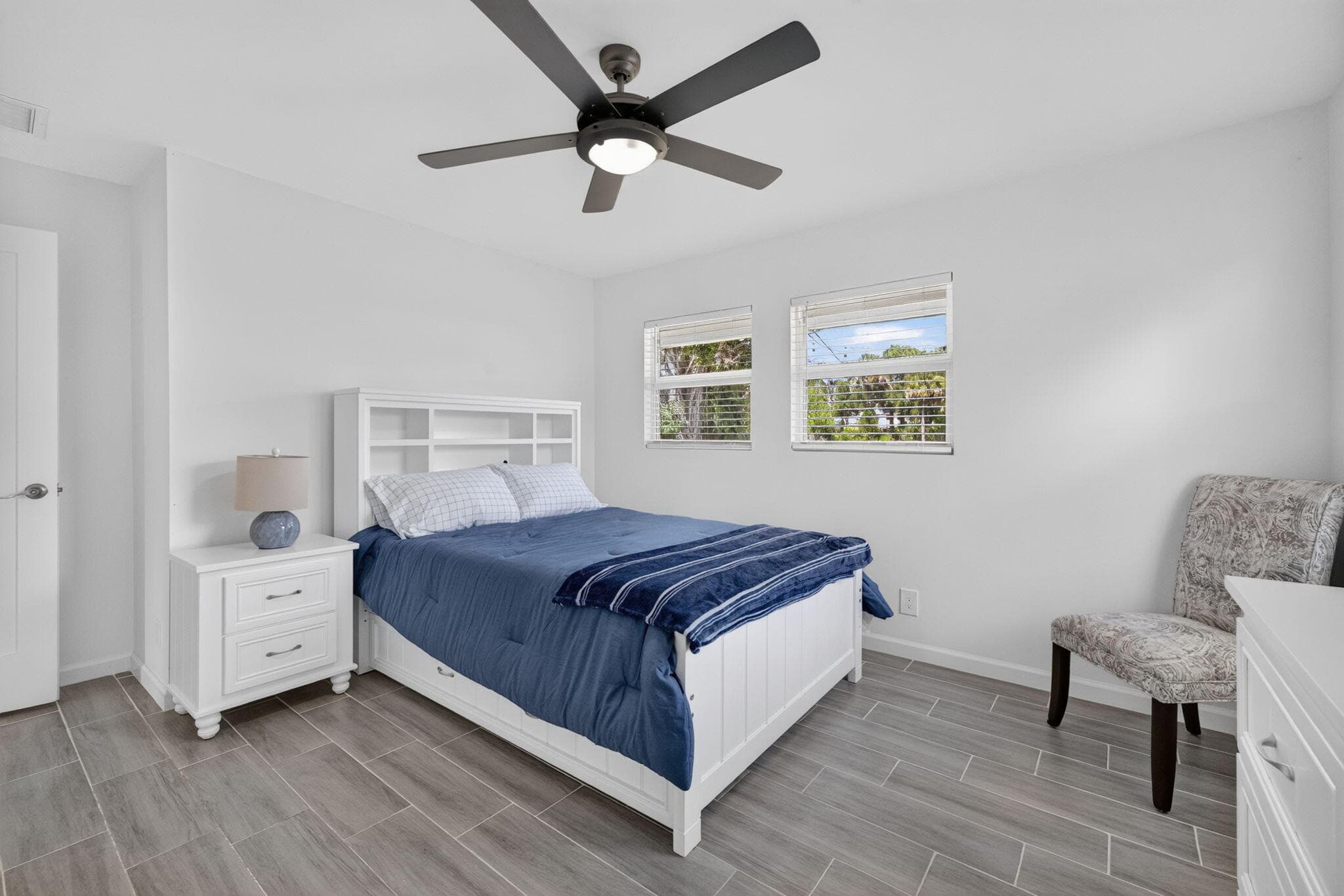 5912 Pinetree Drive, Fort Pierce, FL 34982 23