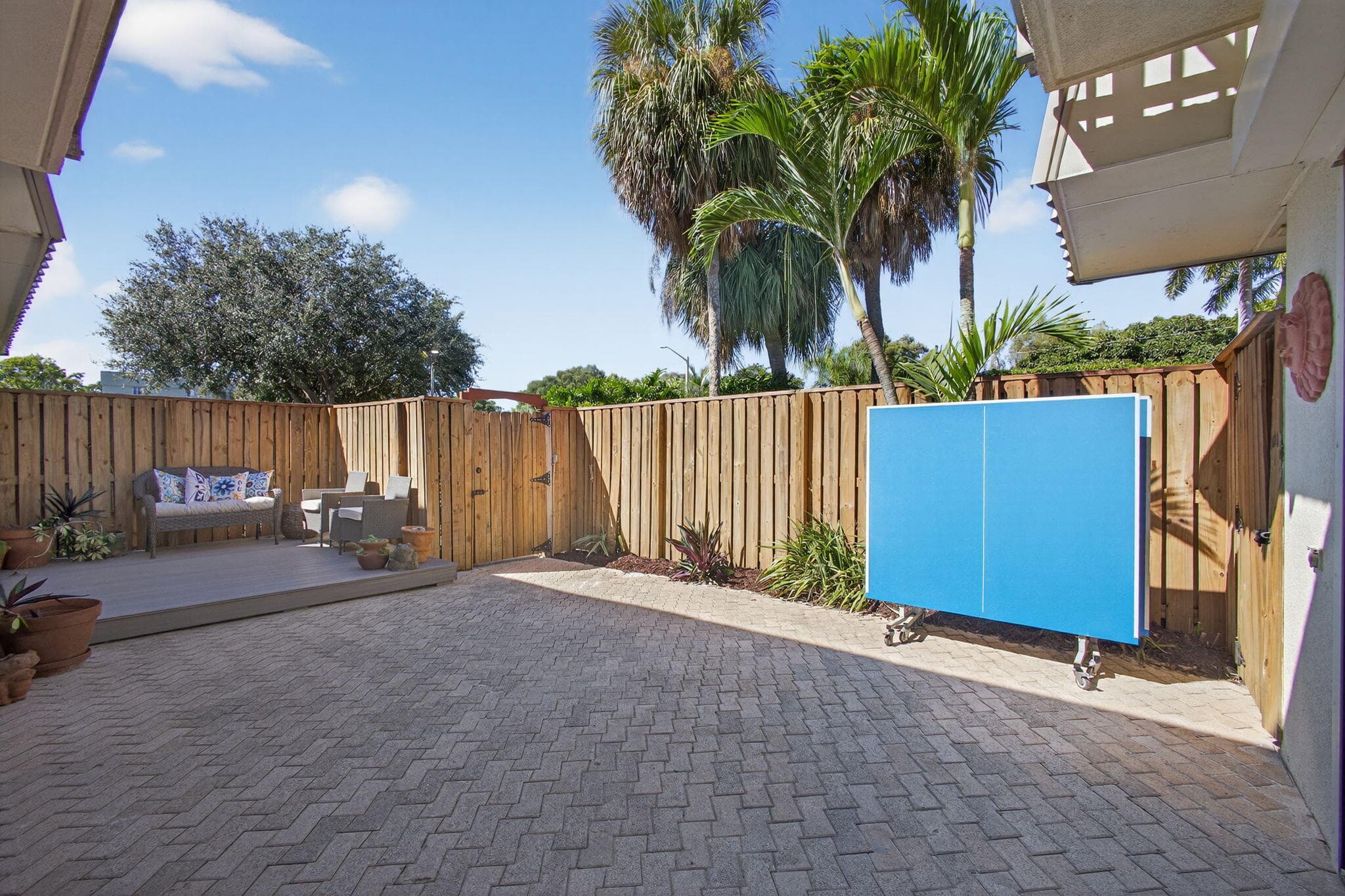 1700 Embassy Drive 103, West Palm Beach, FL 33401 6