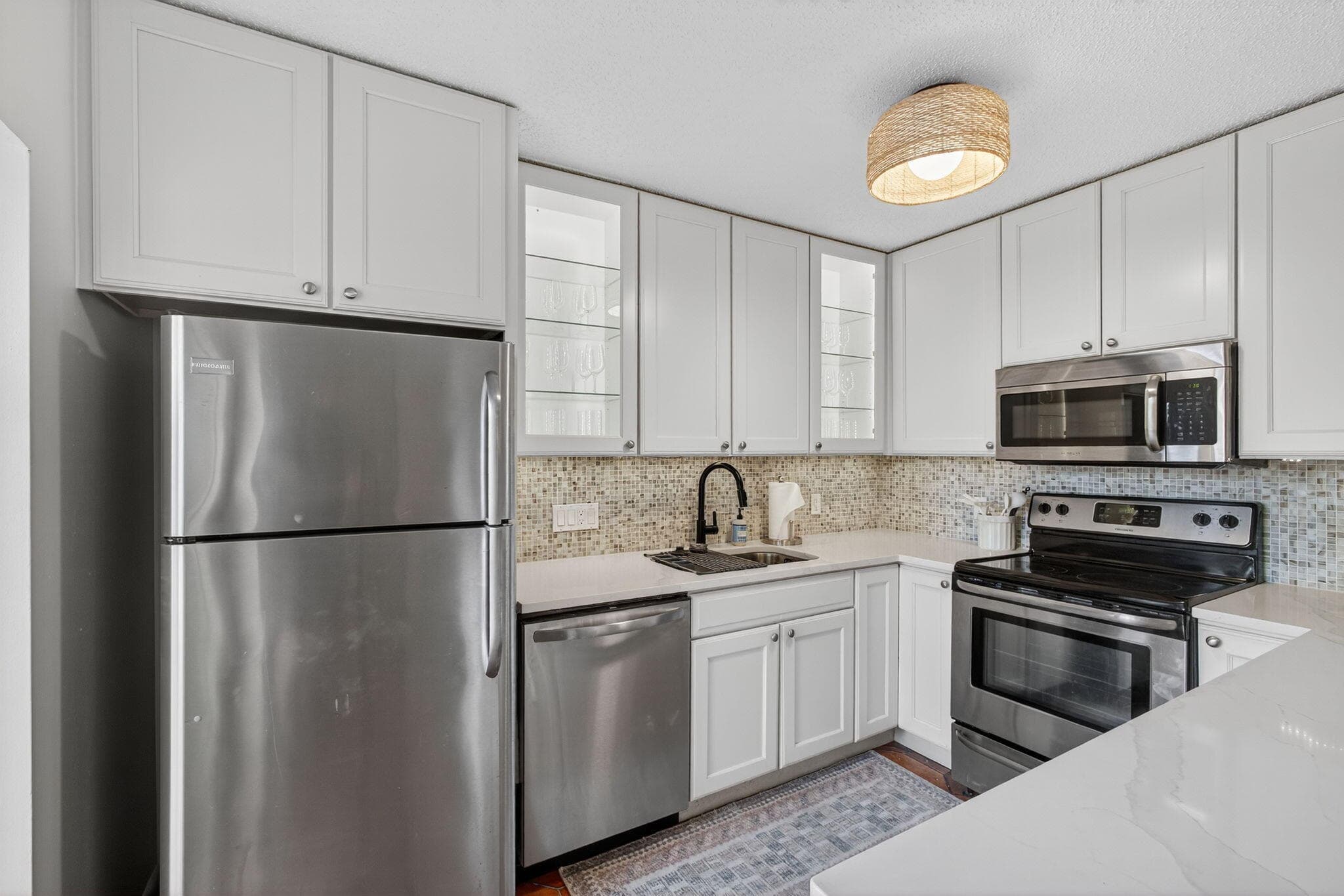 1700 Embassy Drive 103, West Palm Beach, FL 33401 25