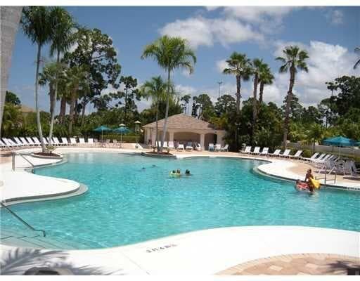 8133 Mulligan Circle, Port St. Lucie, FL 34986 28