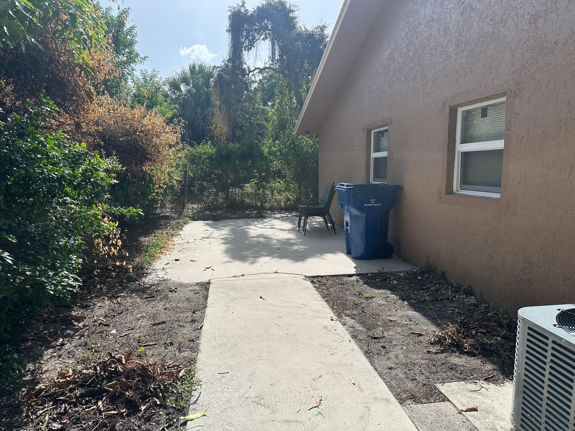 641 W 9th Street 1, Riviera Beach, FL 33404 15