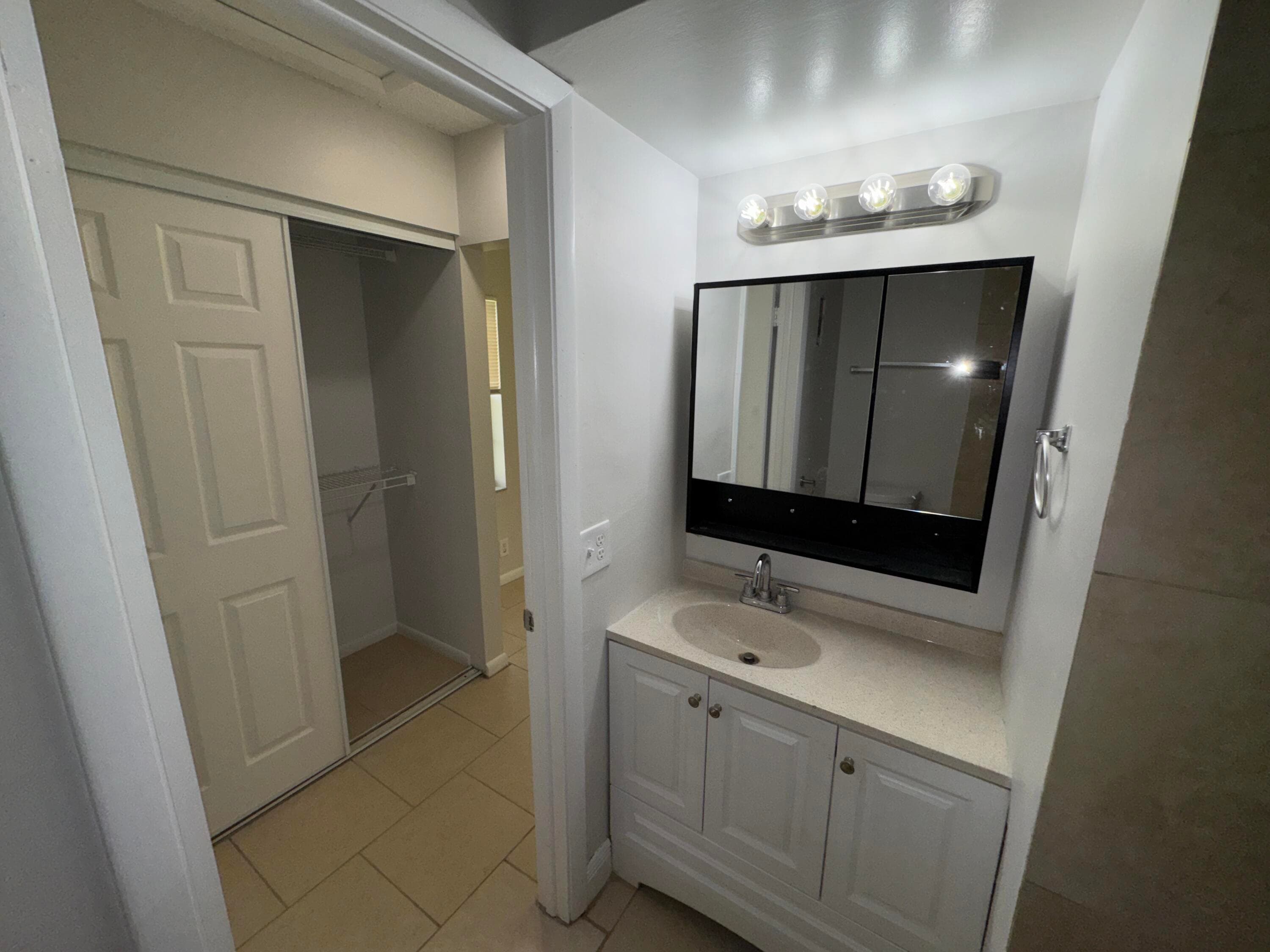 1790 Abbey Road 202, West Palm Beach, FL 33415 19