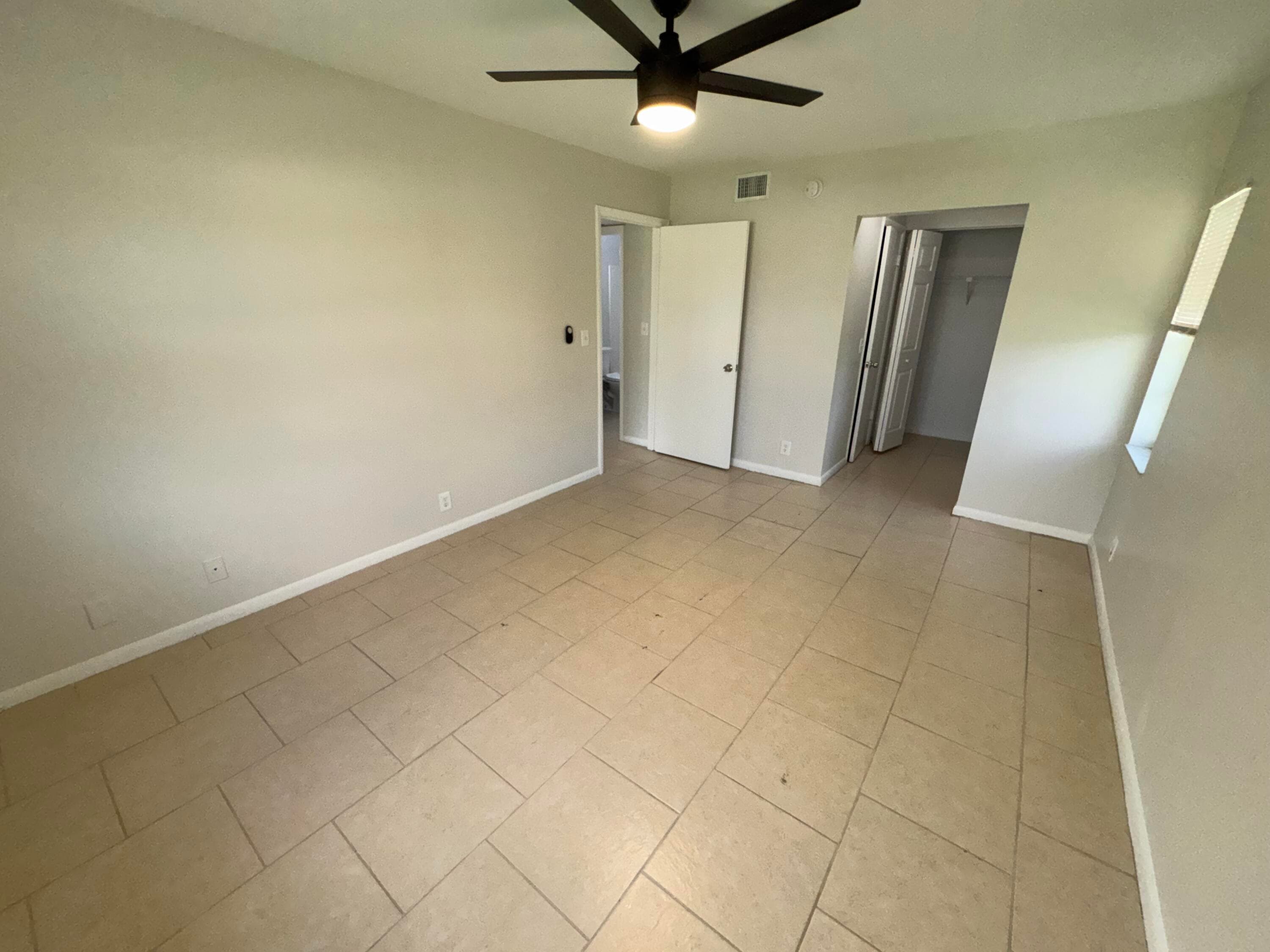 1790 Abbey Road 202, West Palm Beach, FL 33415 17