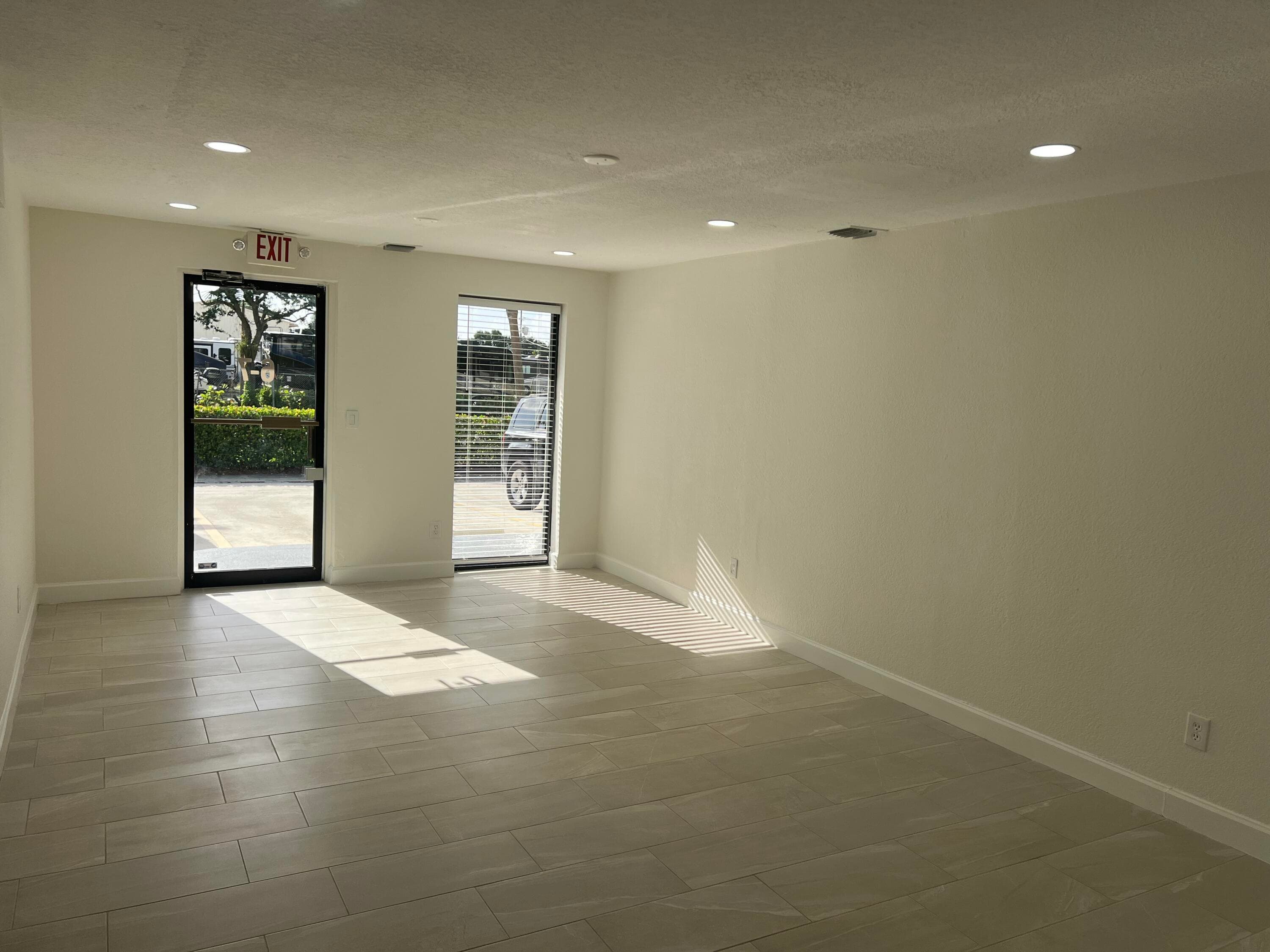 500 Commerce Way Way W 6-7, Jupiter, FL 33458 7