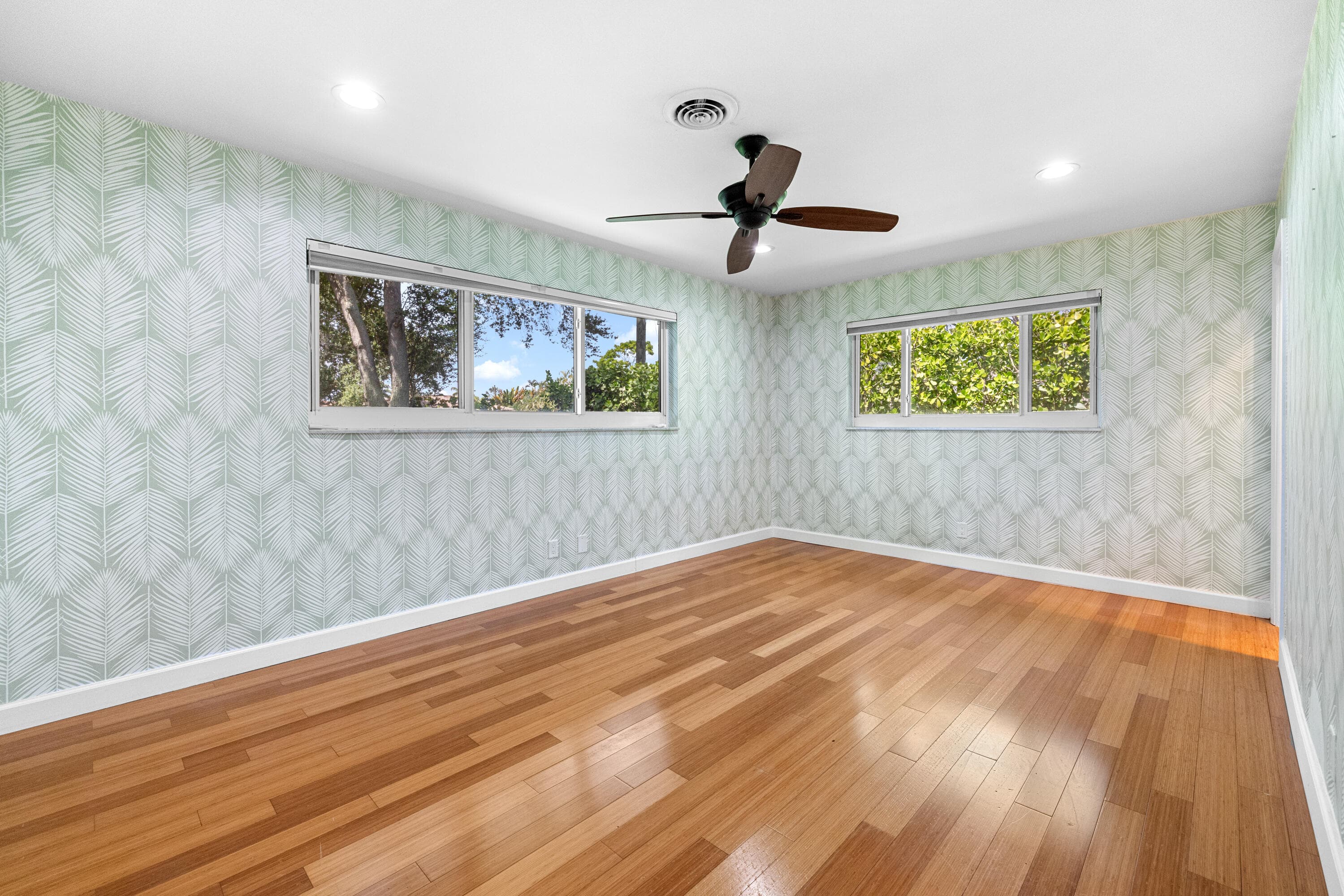 1002 SW 1st Street, Boca Raton, FL 33486 16