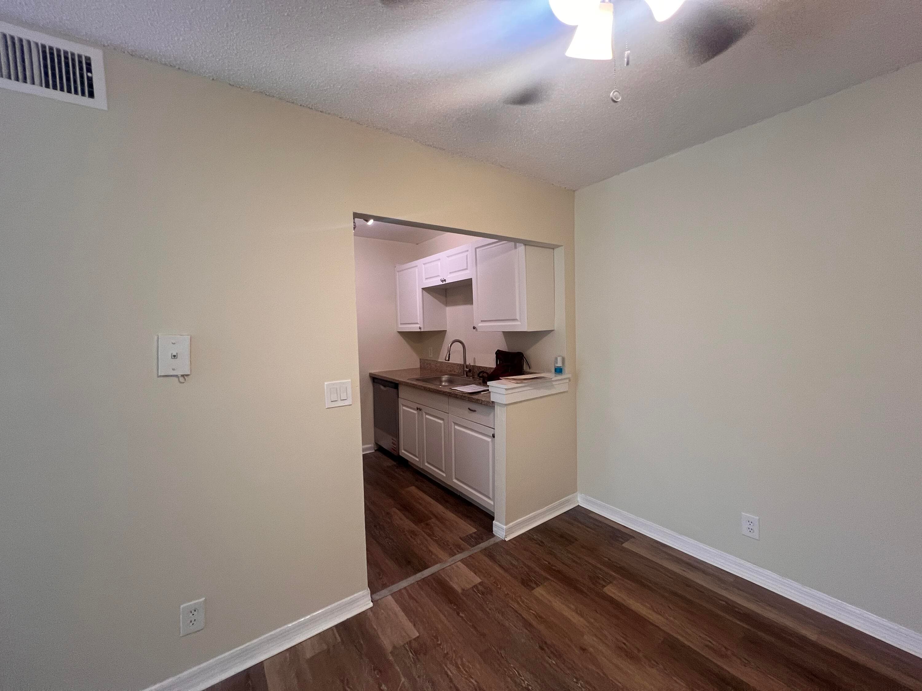 1500 N Congress Avenue A23, West Palm Beach, FL 33401 2