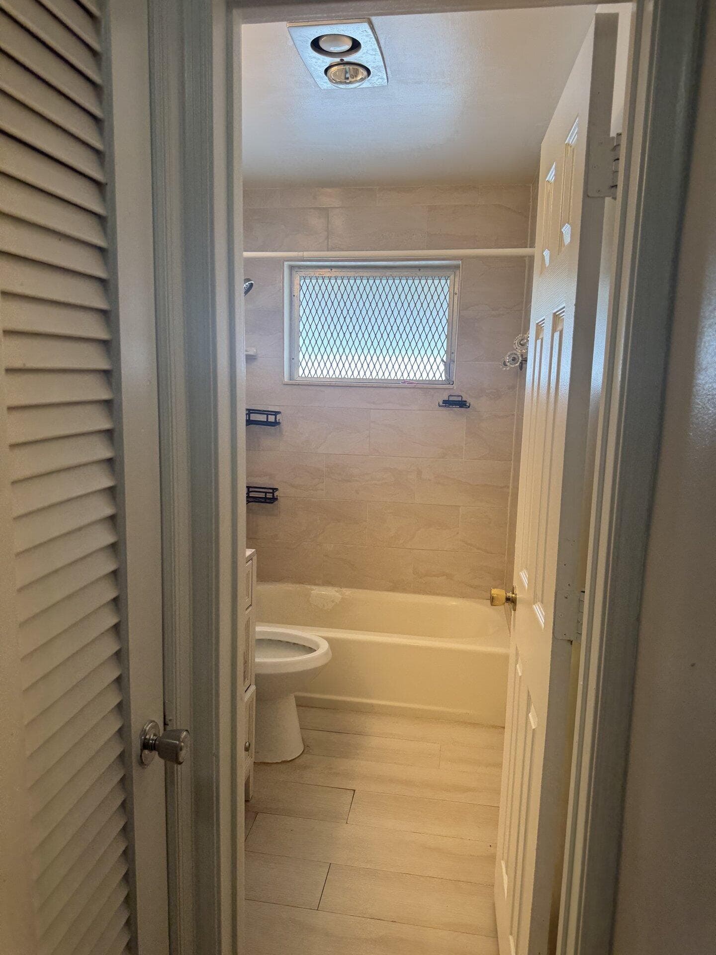 4517 NW 49th Court, Tamarac, FL 33319 10