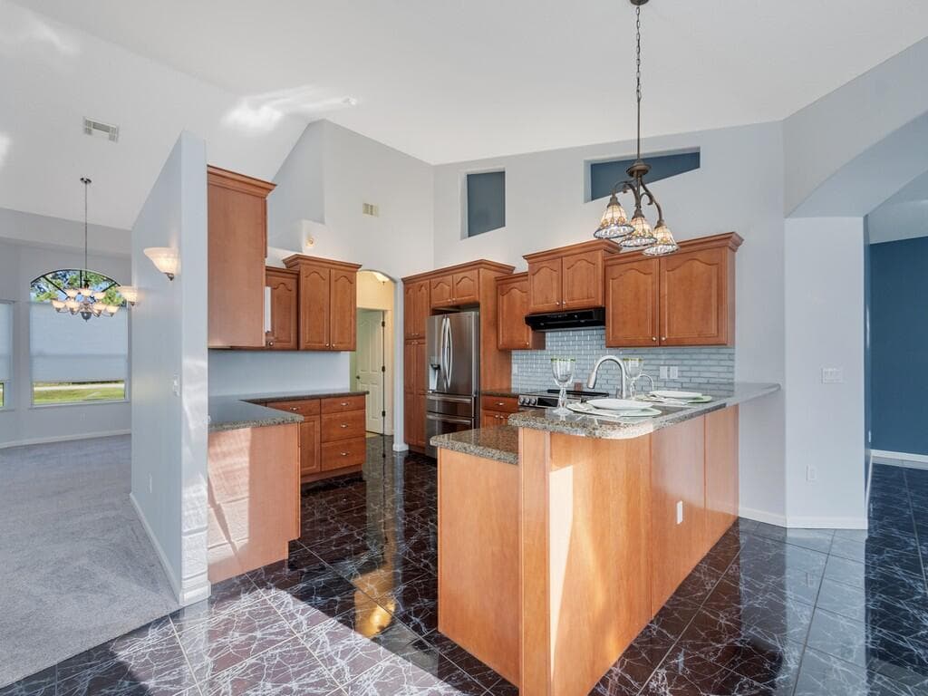 12274 Golden Eagle Street, Port St. Lucie, FL 34987 24