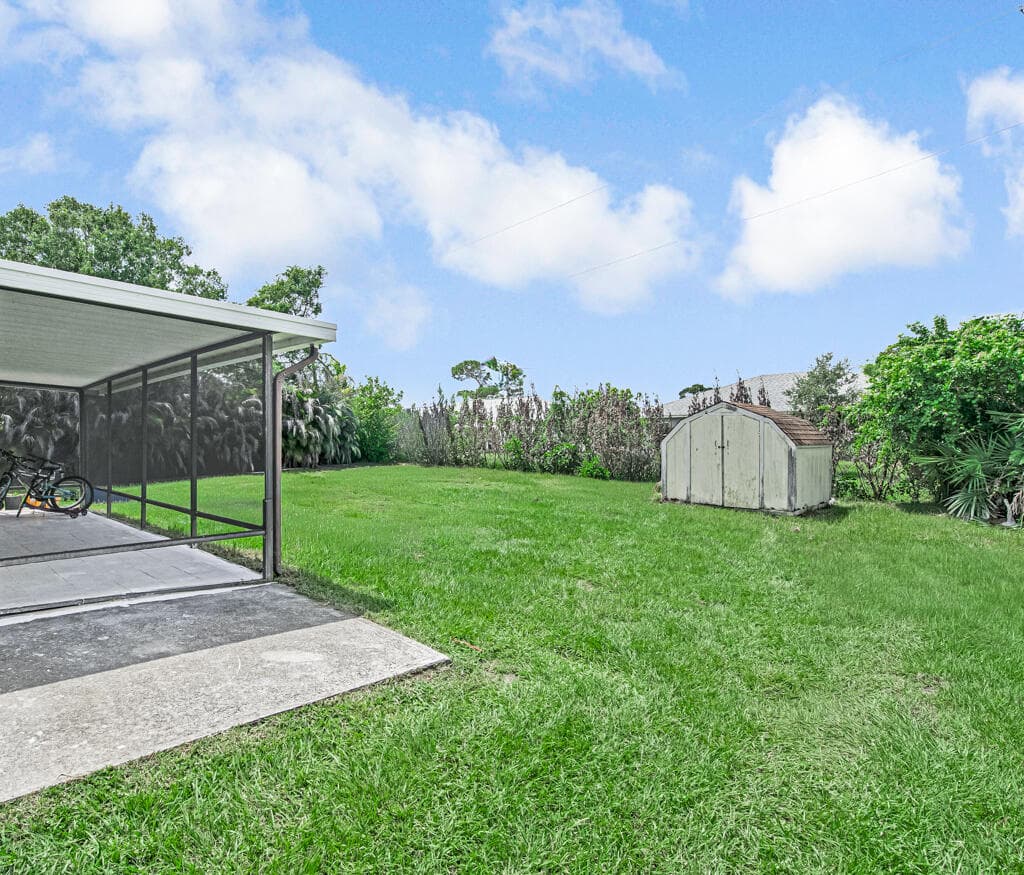 366 SE Lancaster Avenue, Port St. Lucie, FL 34984 36