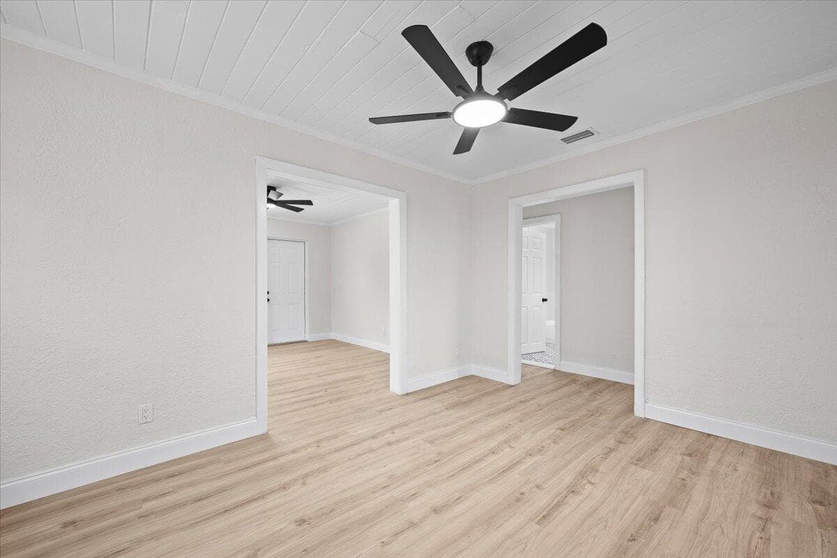 1030 22nd Street, West Palm Beach, FL 33407 7