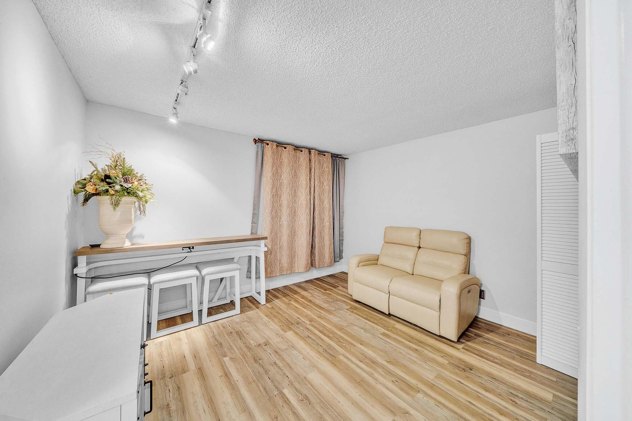 17 Royal Palm Way 3010, Boca Raton, FL 33432 15