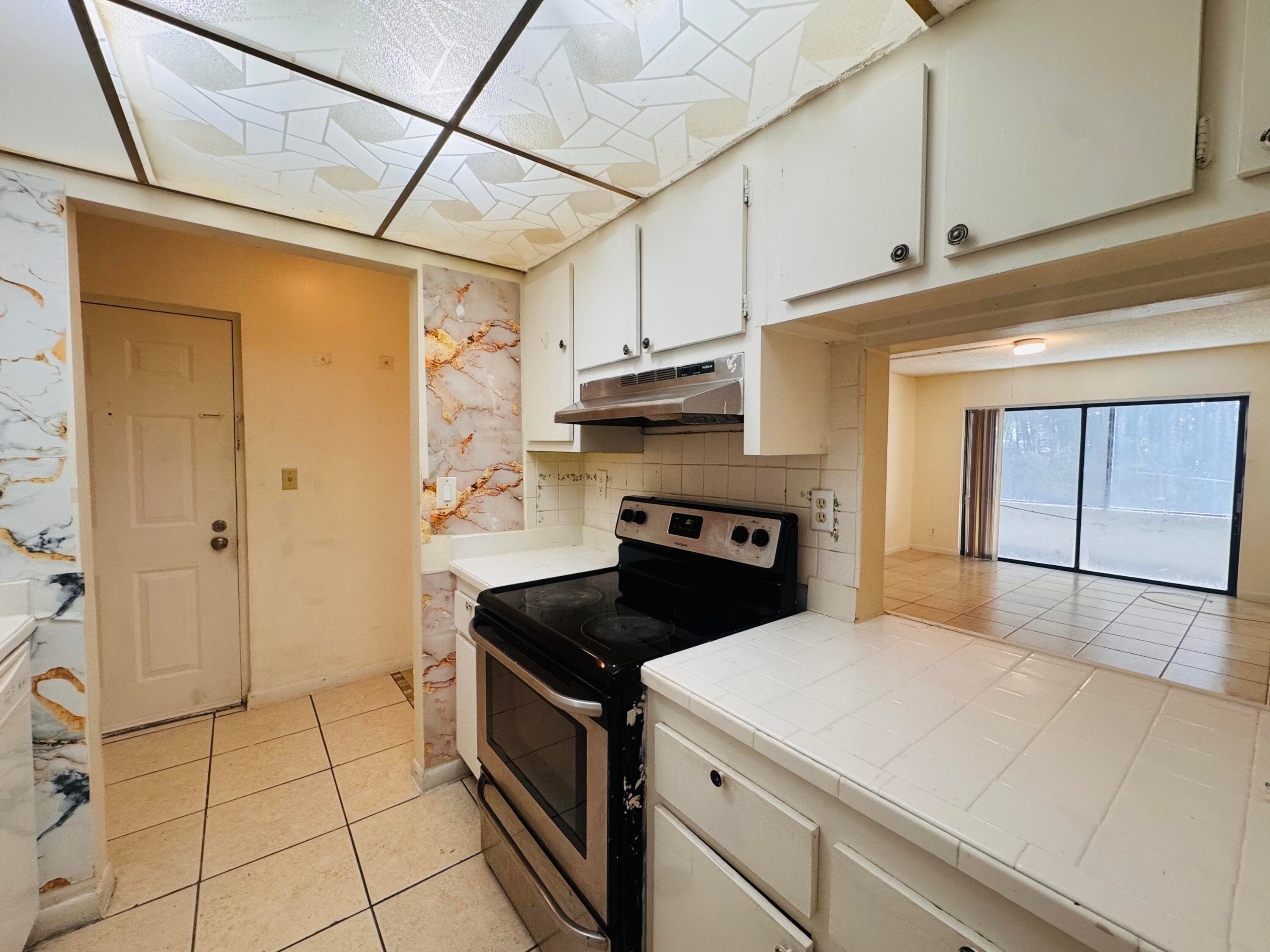 1900 N Congress Avenue 107, West Palm Beach, FL 33401 17
