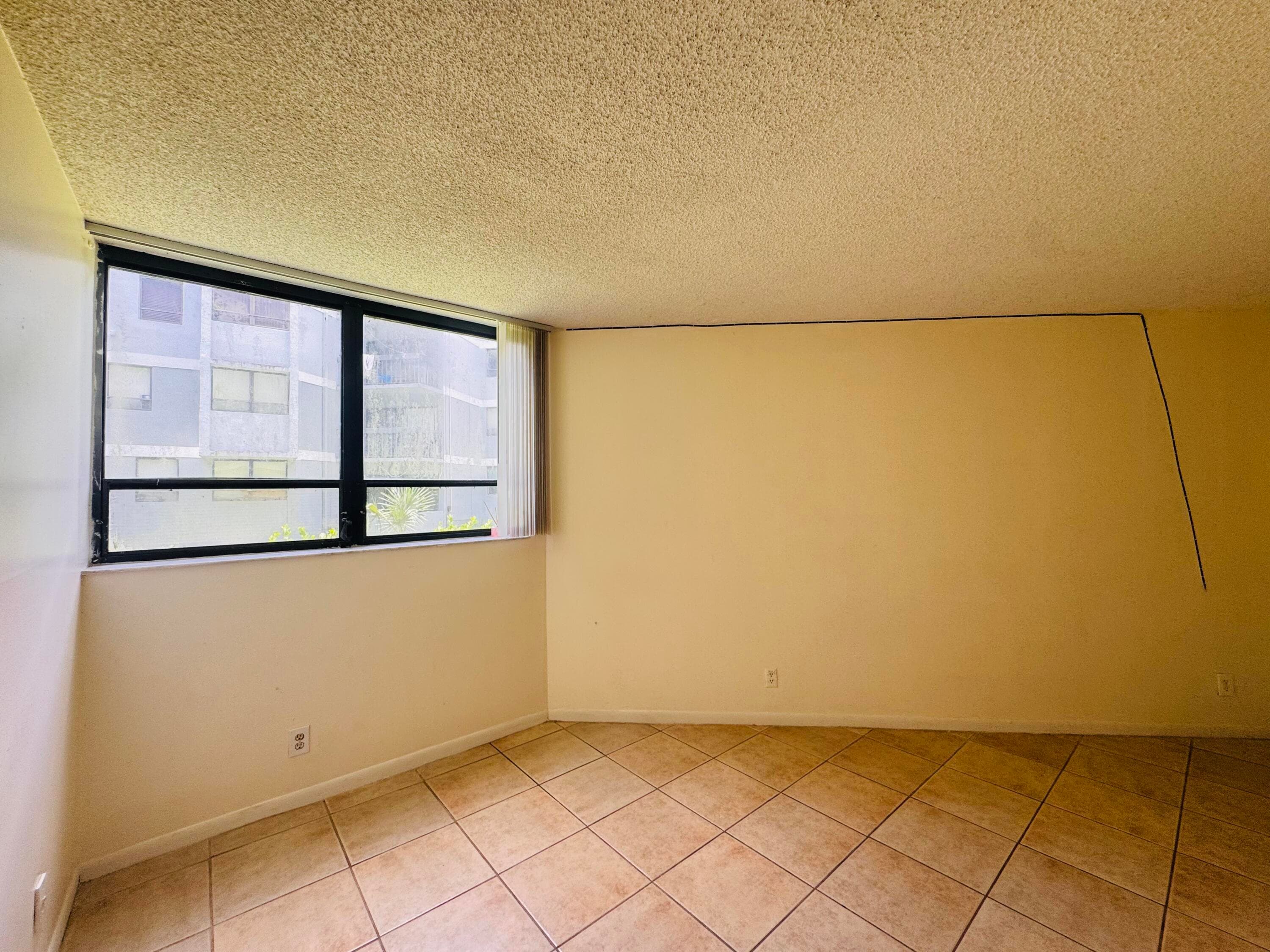 1900 N Congress Avenue 107, West Palm Beach, FL 33401 33
