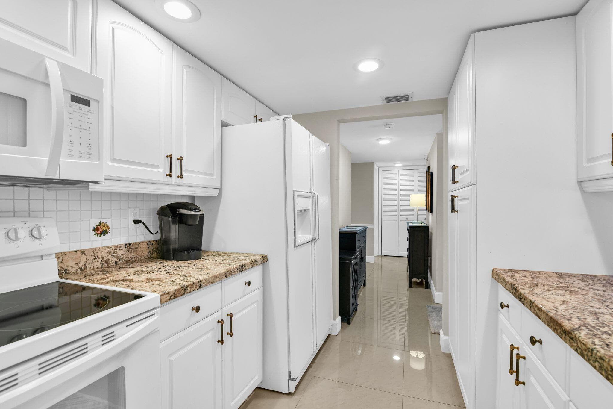 899 Jeffery Street 301, Boca Raton, FL 33487 11