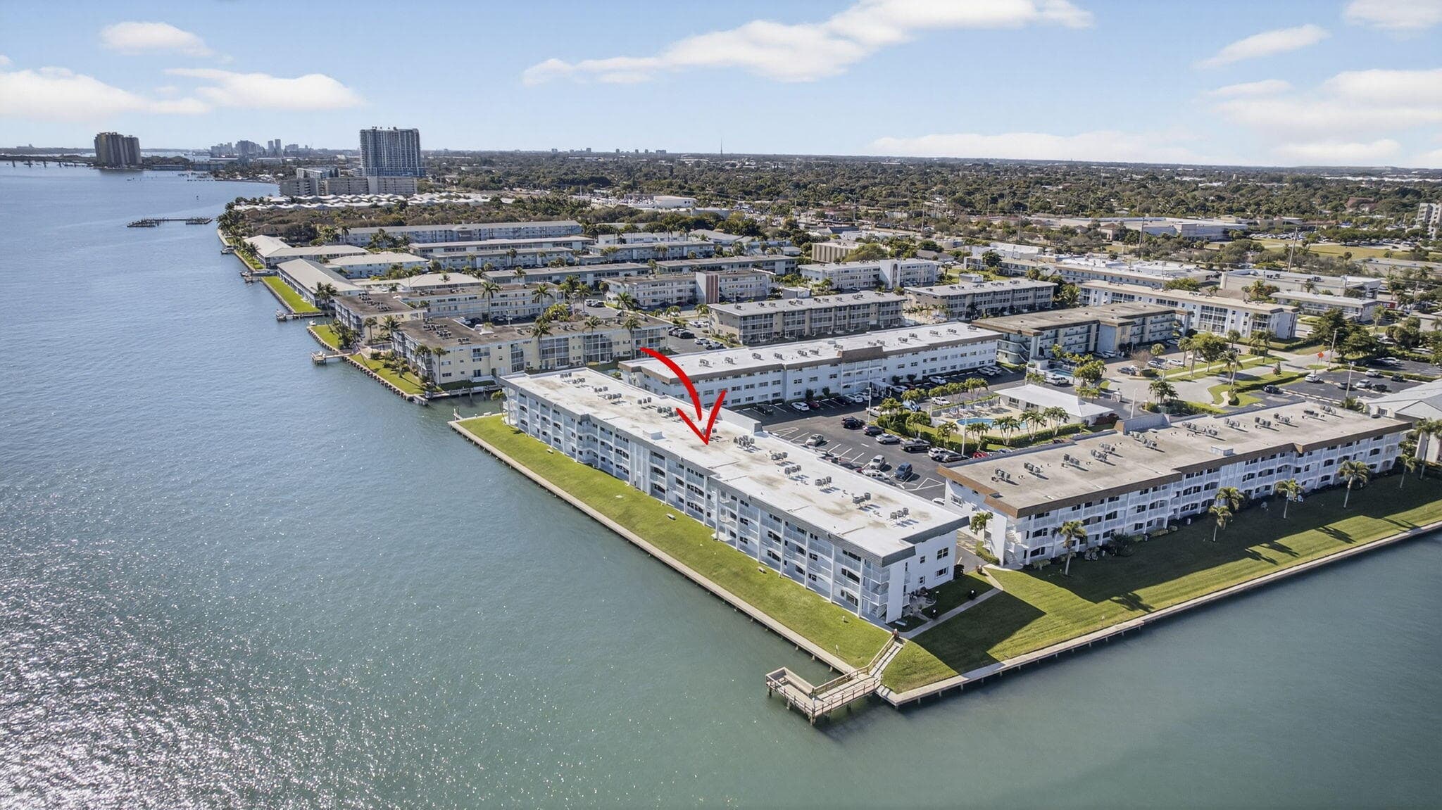 100 Shore Court 307, North Palm Beach, FL 33408 46