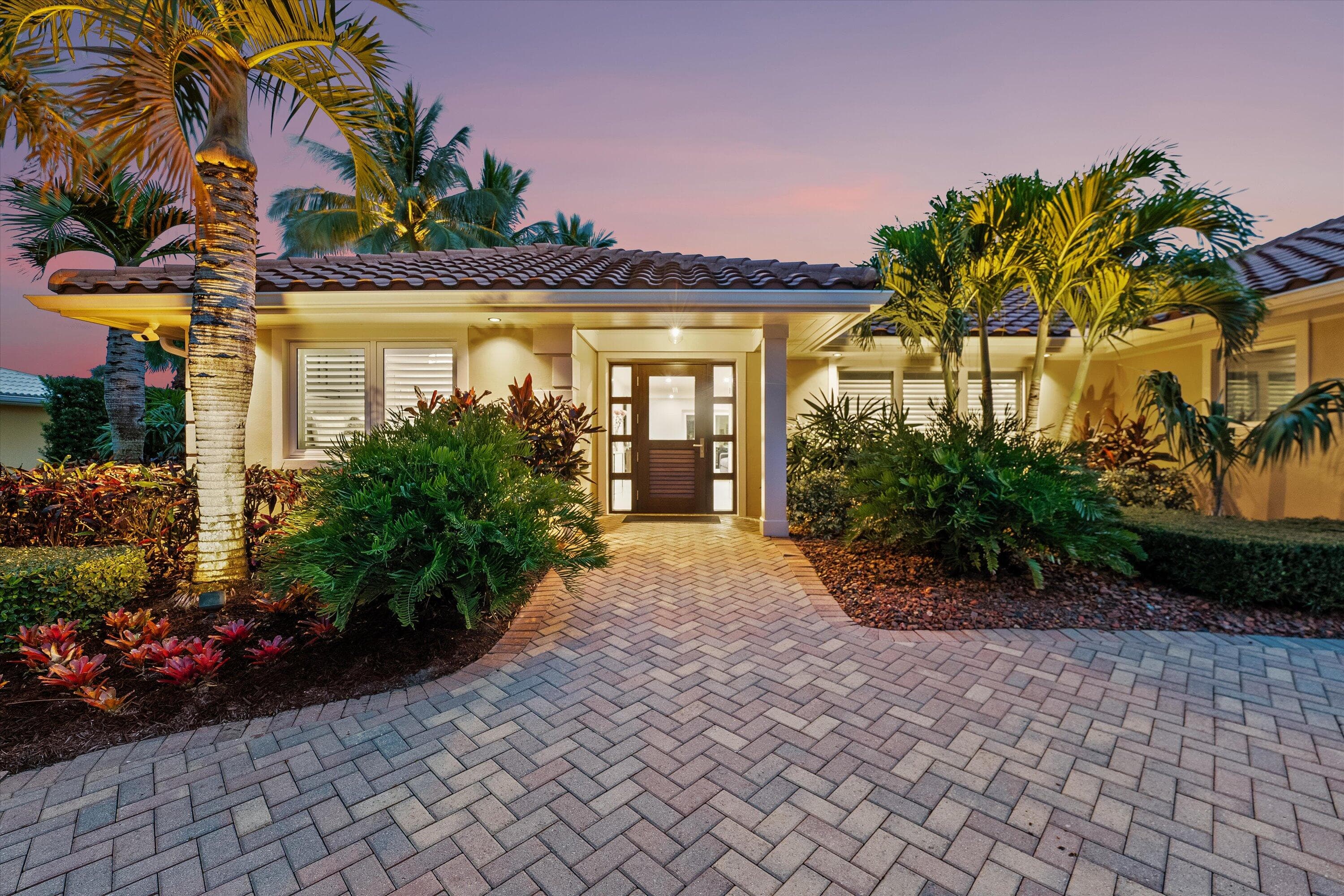8884 SE Pelican Island Way, Hobe Sound, FL 33455 89