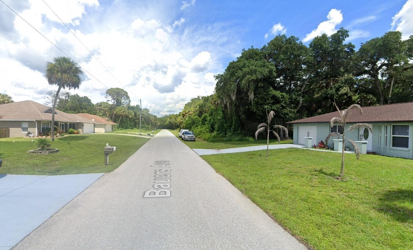 16459 Bauers Avenue, Port Charlotte, FL 33954 5