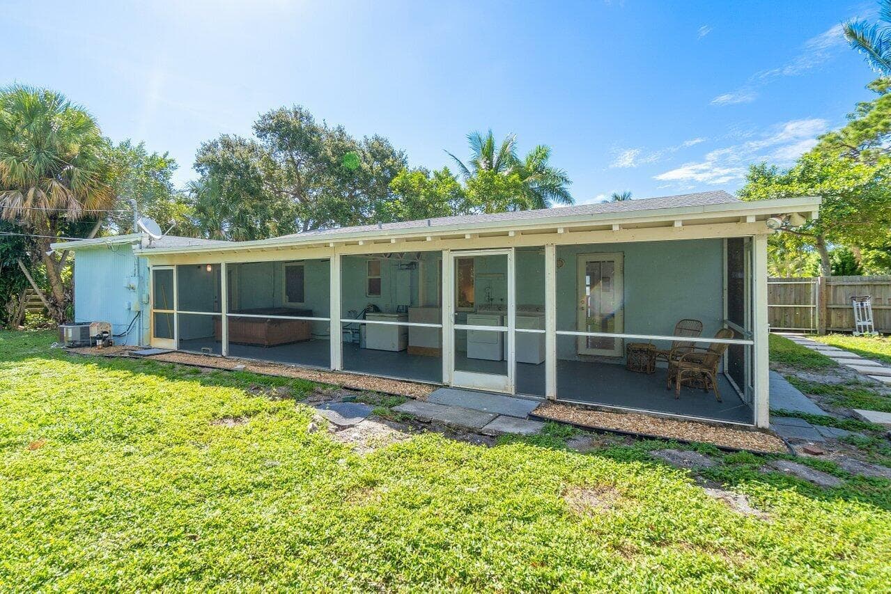 139 Prospect Road, Lantana, FL 33462 33