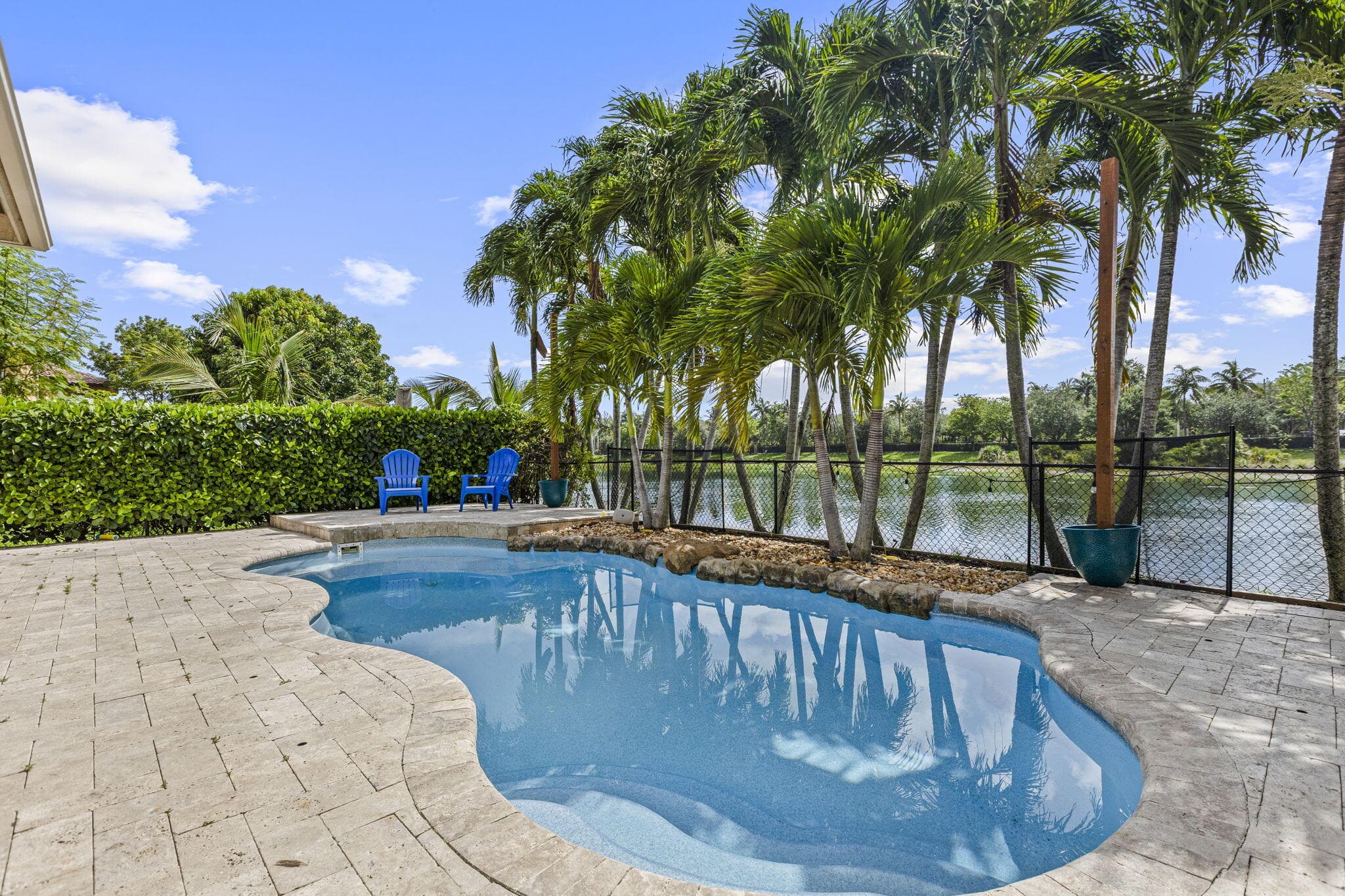 455 Cresta Circle, West Palm Beach, FL 33413 3