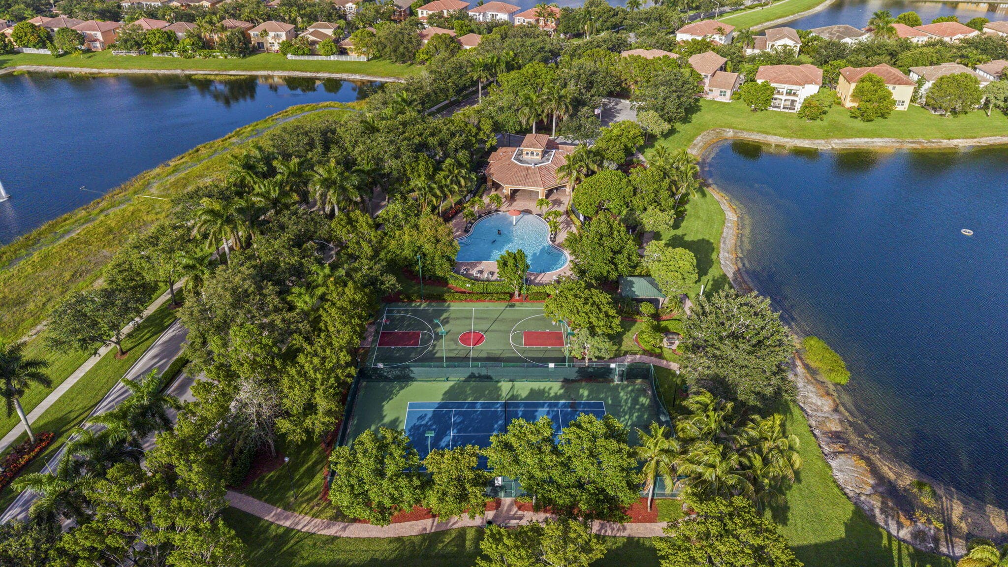 455 Cresta Circle, West Palm Beach, FL 33413 91